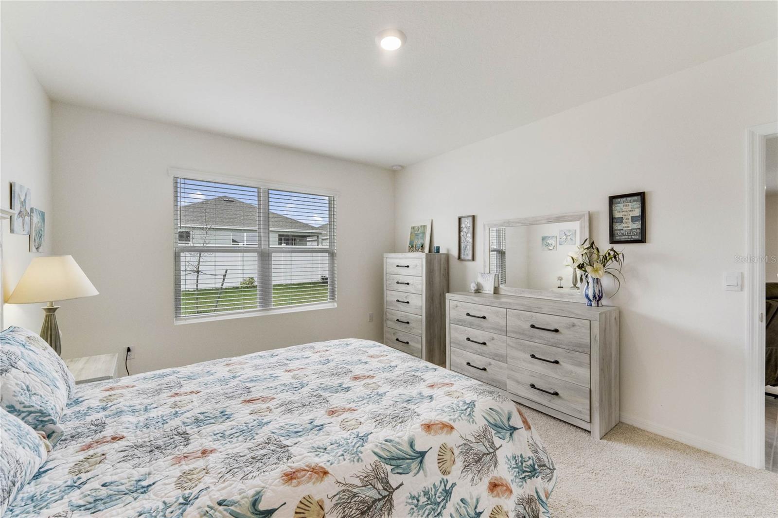 1192 SABLE GLEN DR