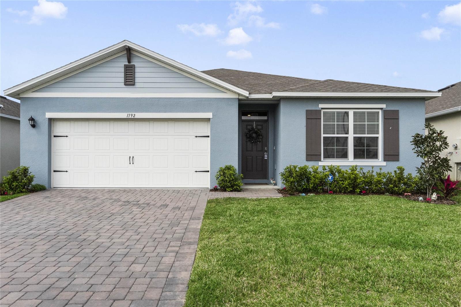 1192 SABLE GLEN DR