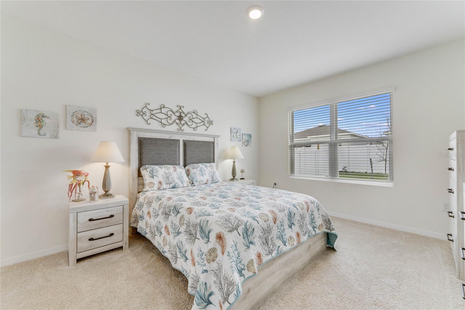 1192 SABLE GLEN DR