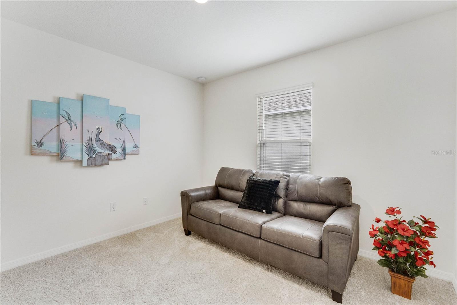 1192 SABLE GLEN DR