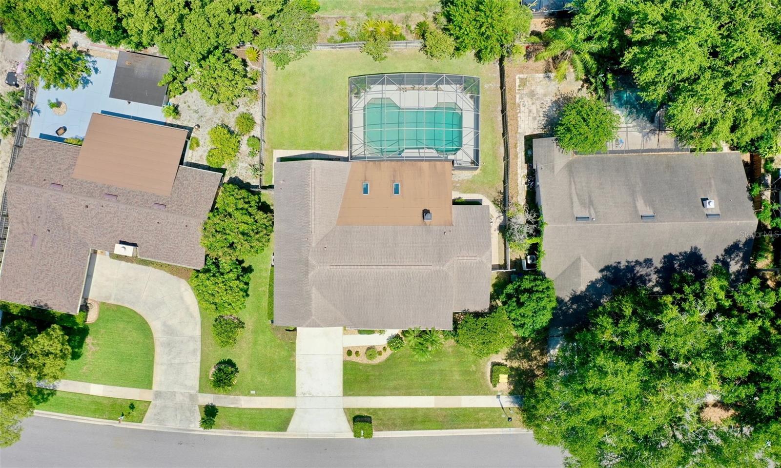 957 YELLOW ROSE DR