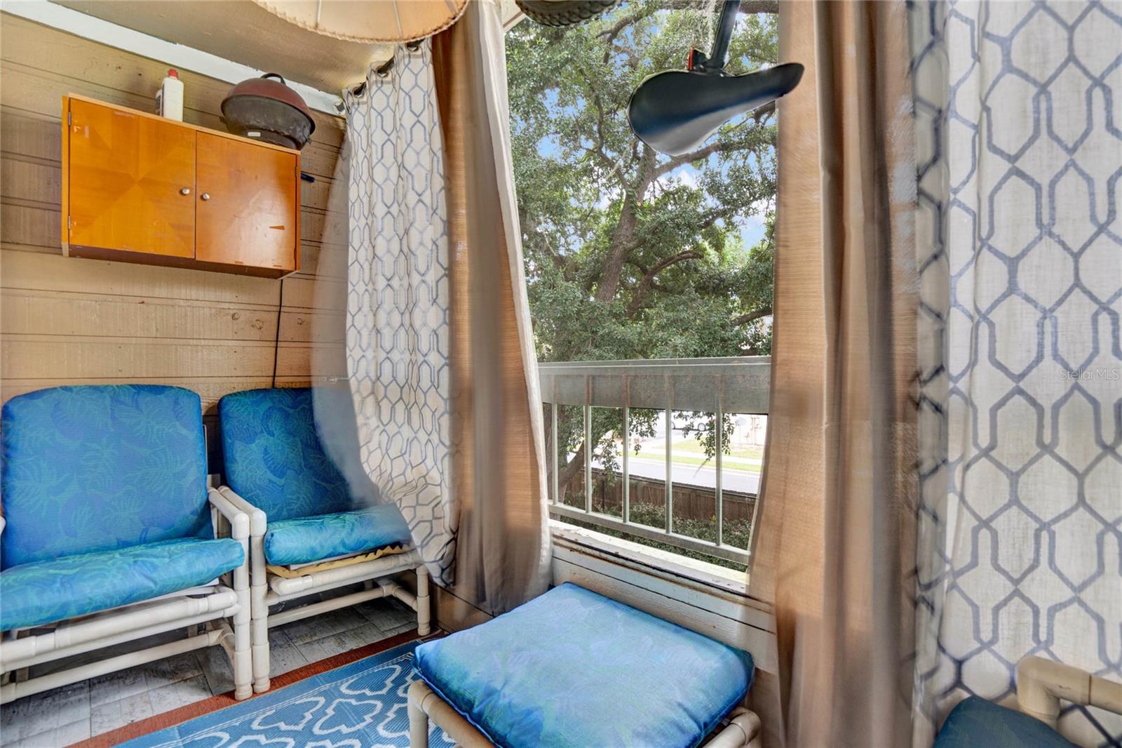 5545 DEVONBRIAR WAY #206