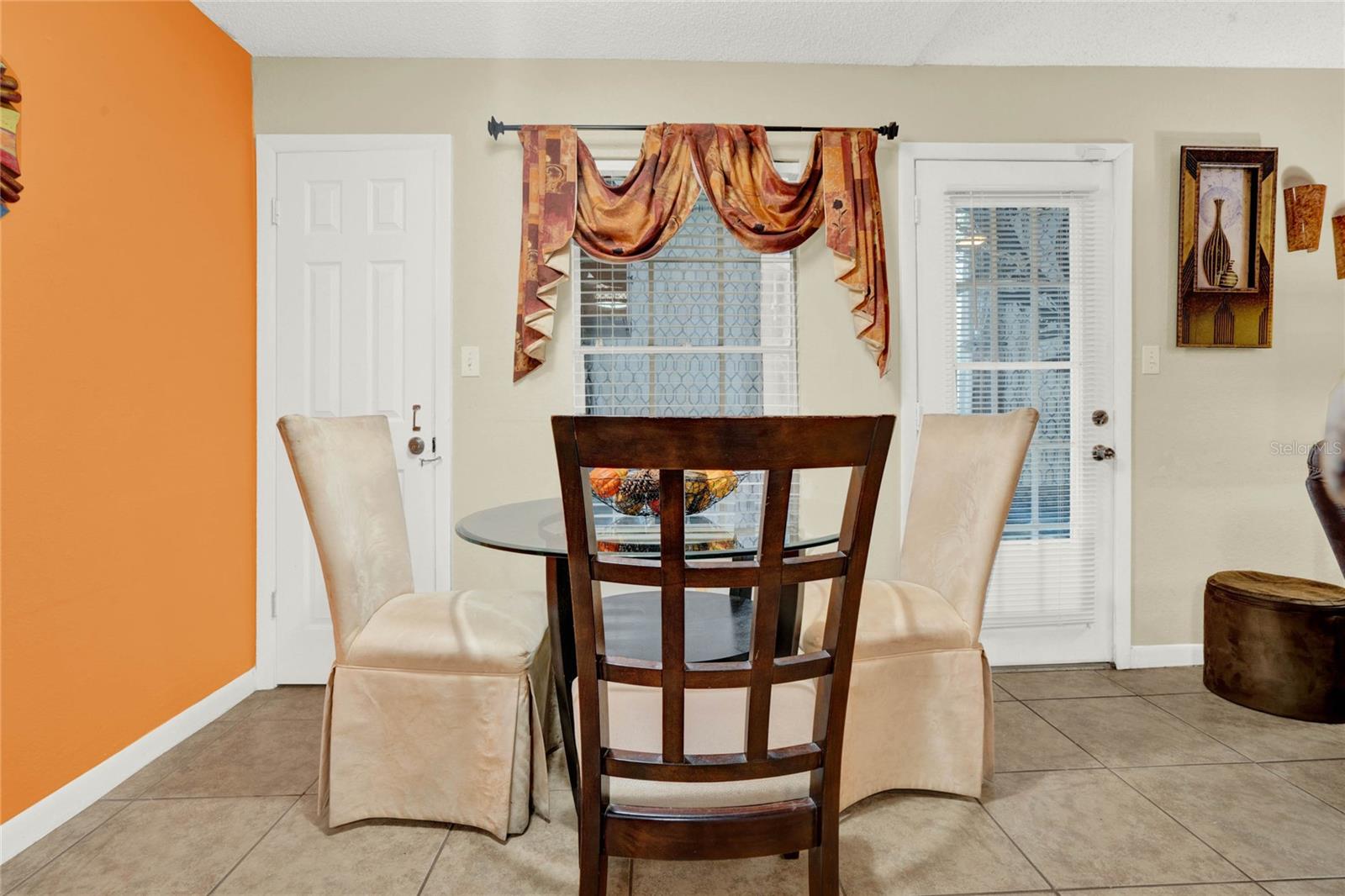 5545 DEVONBRIAR WAY #206