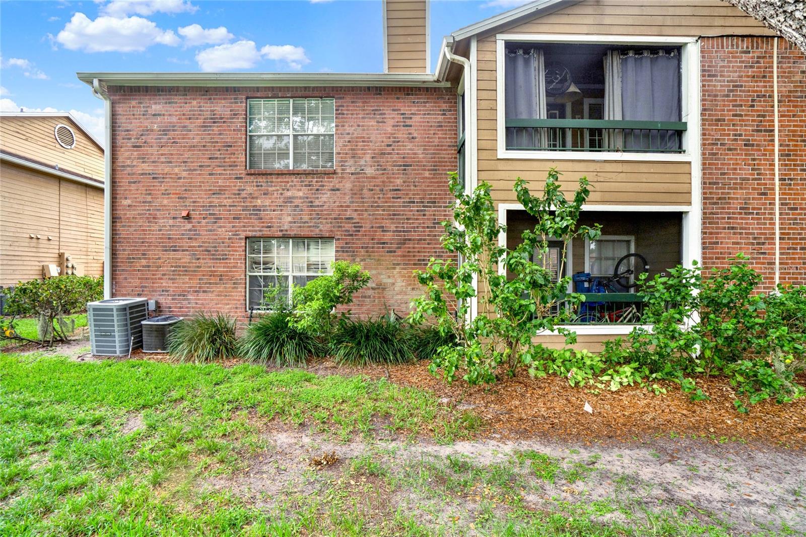 5545 DEVONBRIAR WAY #206