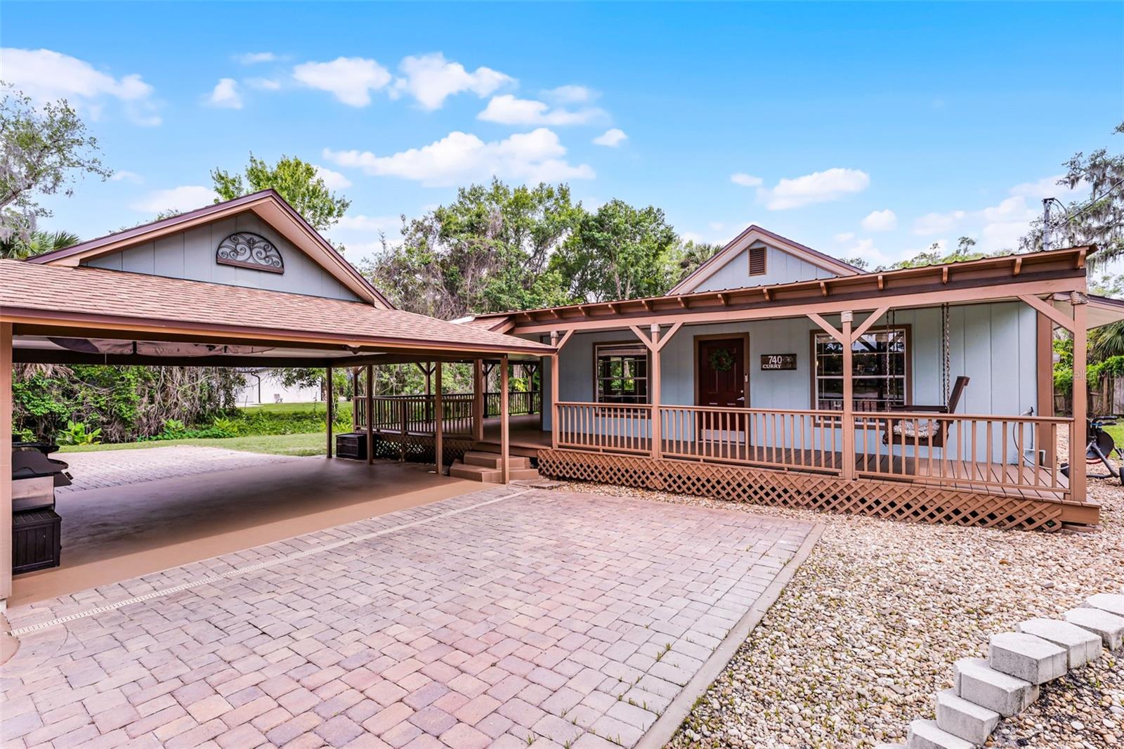 740 FLORIDA BLVD