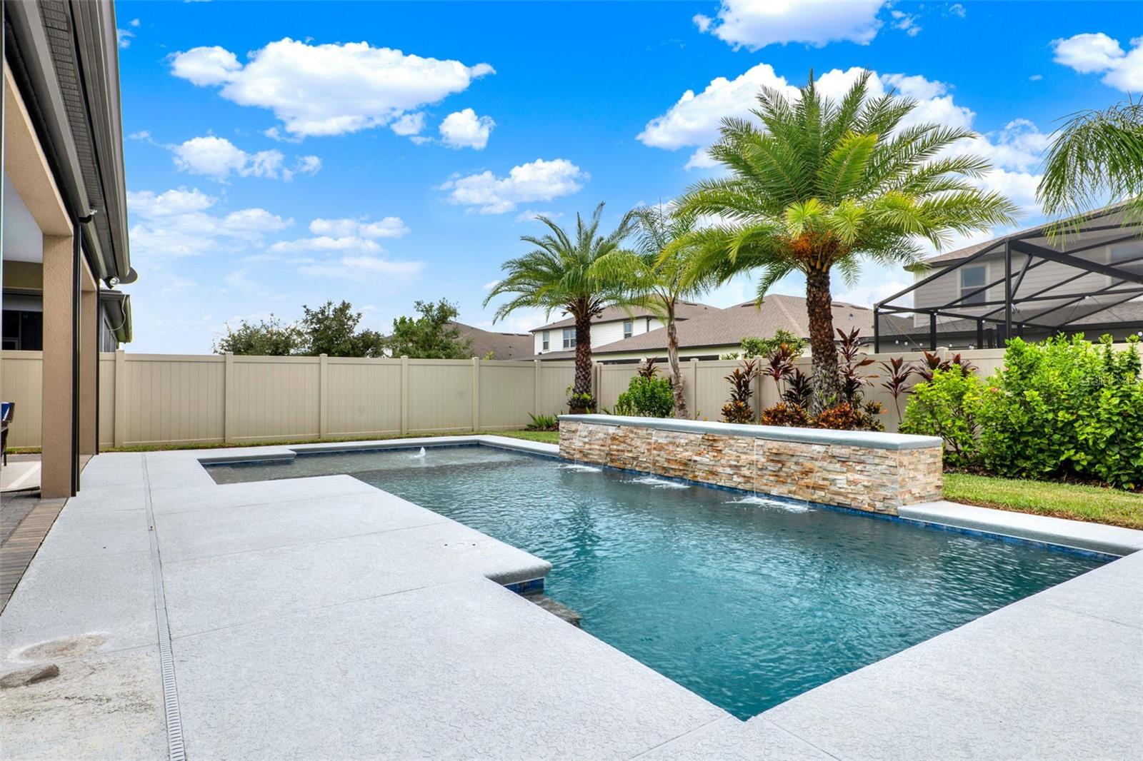 2820 MATERA DR
