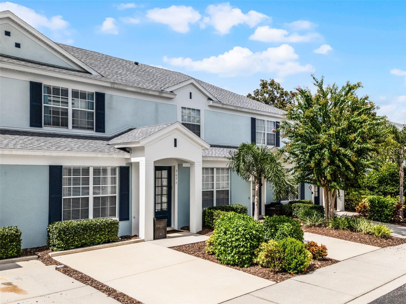 7677 FITZCLARENCE ST