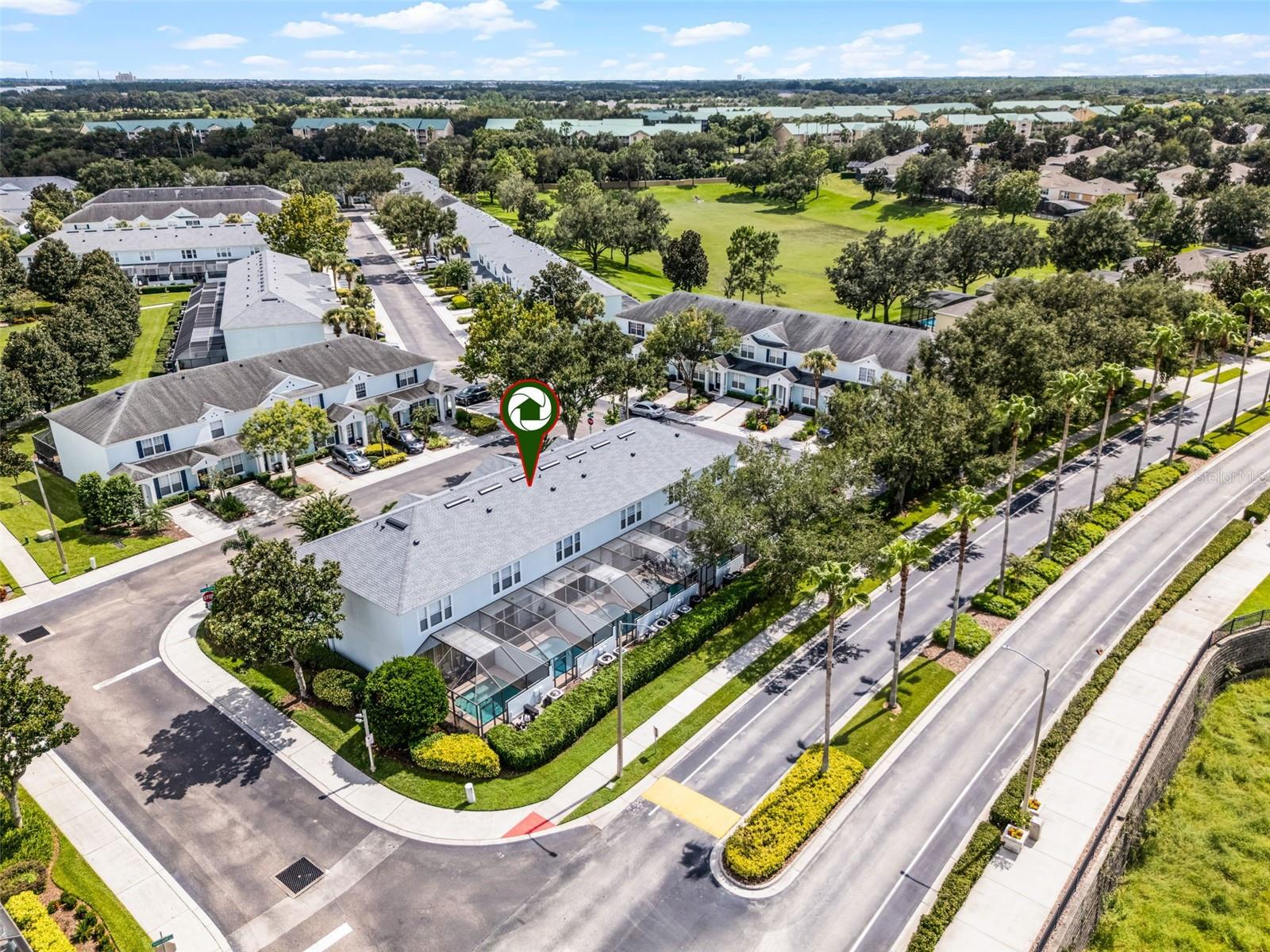 7677 FITZCLARENCE ST