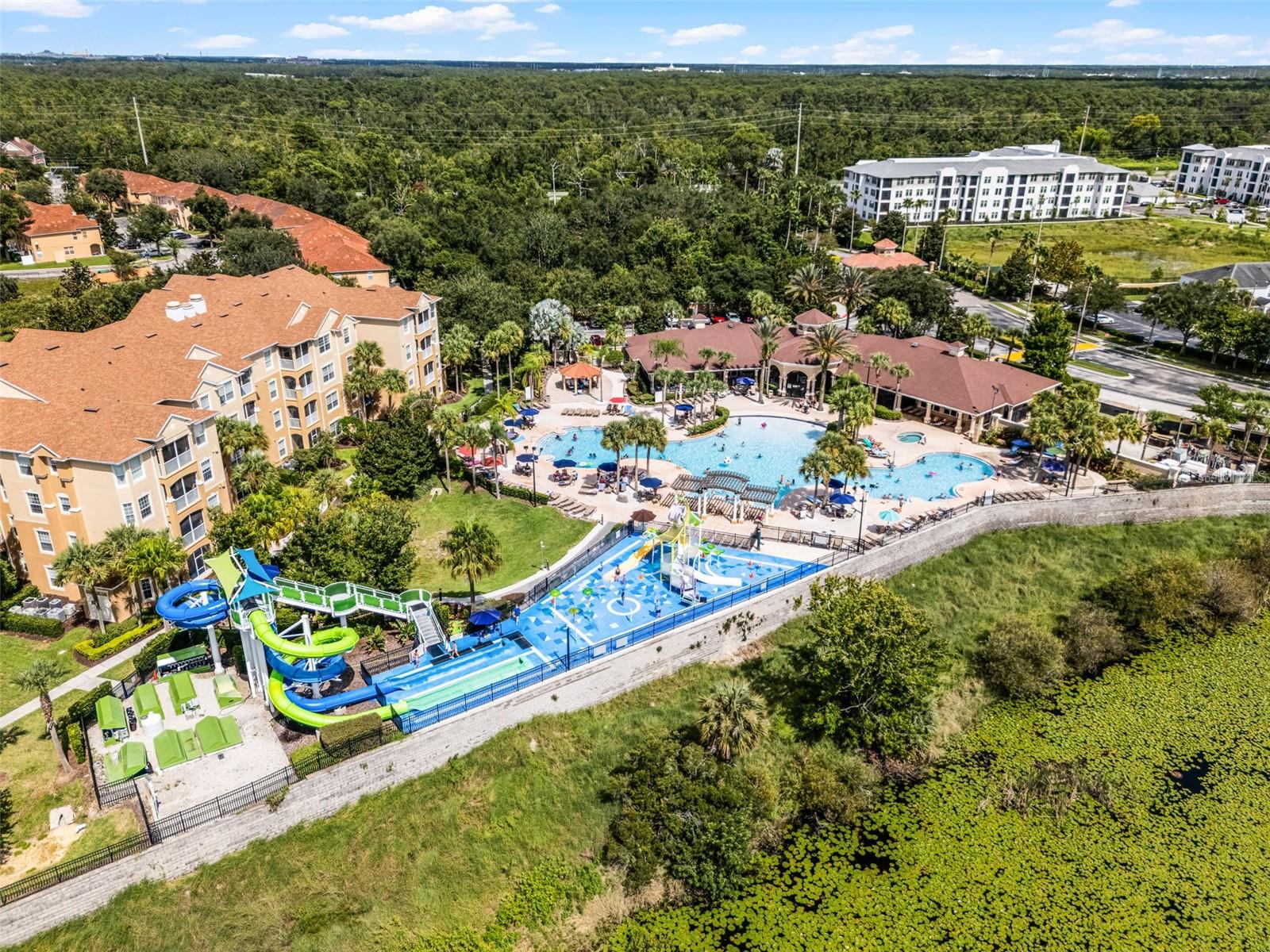 7677 FITZCLARENCE ST