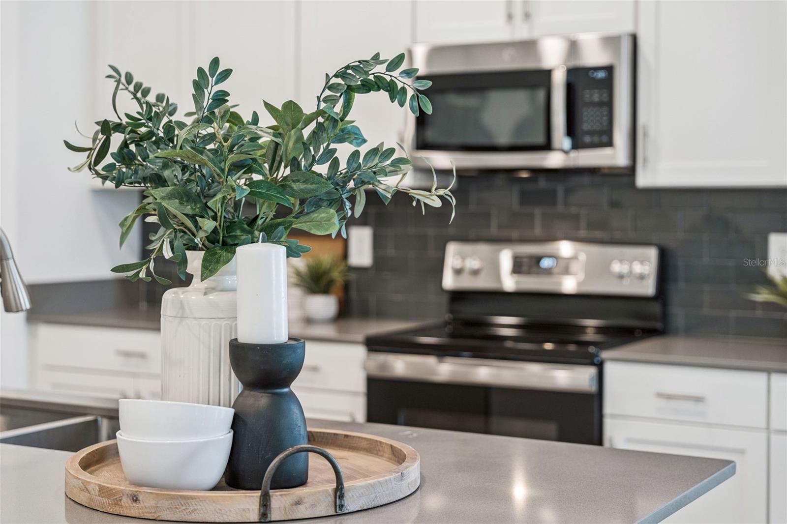 1751 GOOD NEIGHBOR LOOP