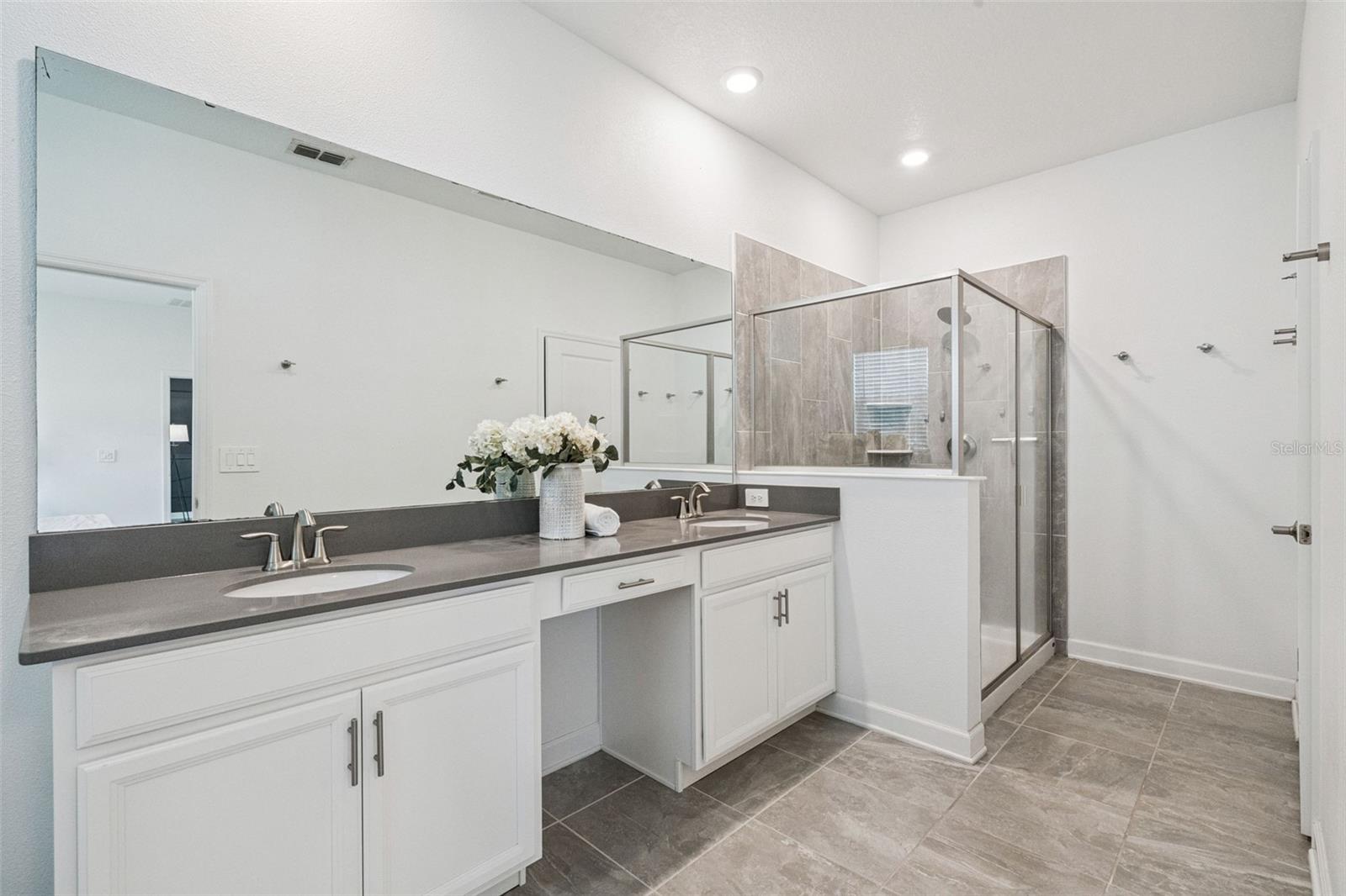 1751 GOOD NEIGHBOR LOOP