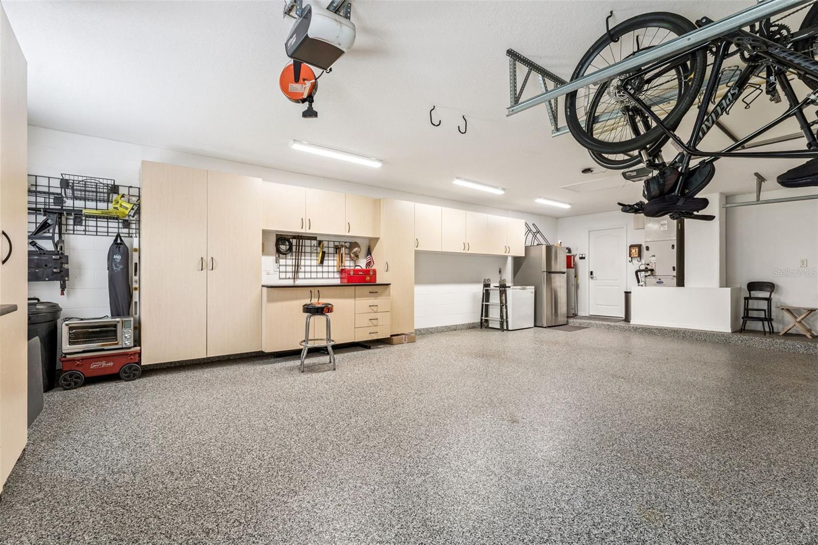 5203 HAMMOCK POINTE CT