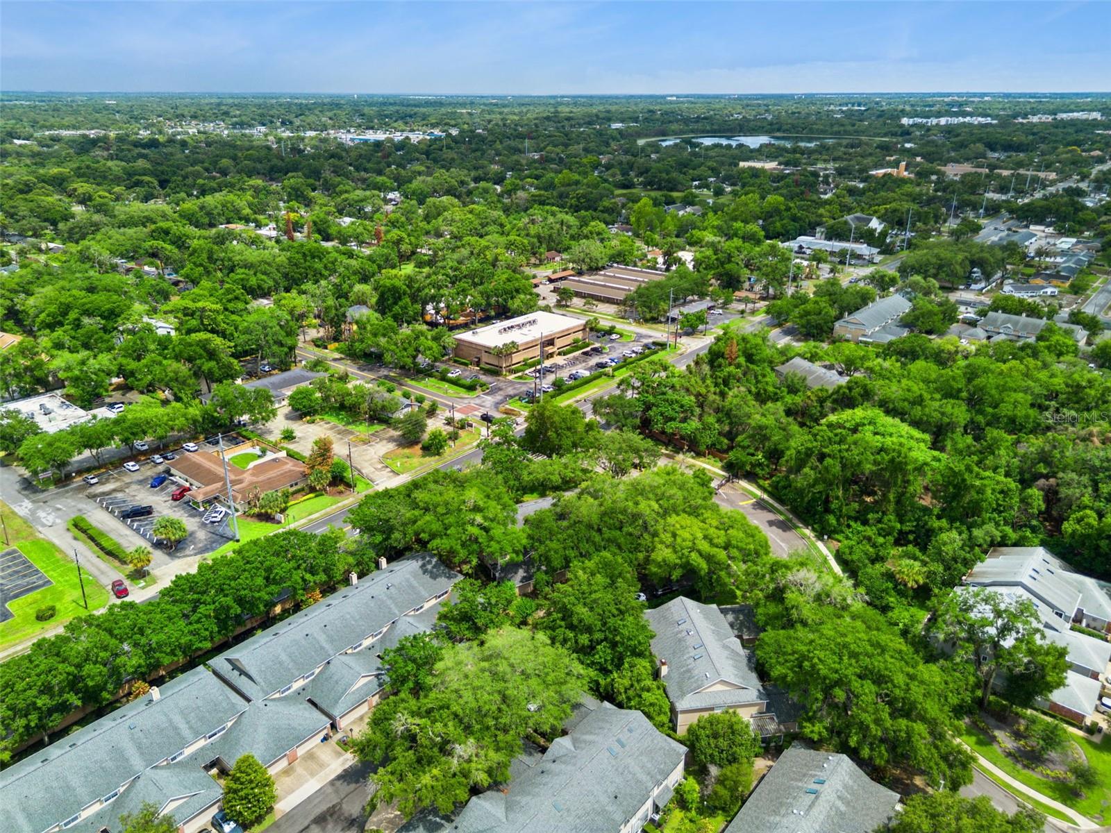 683 POST OAK CIR #105