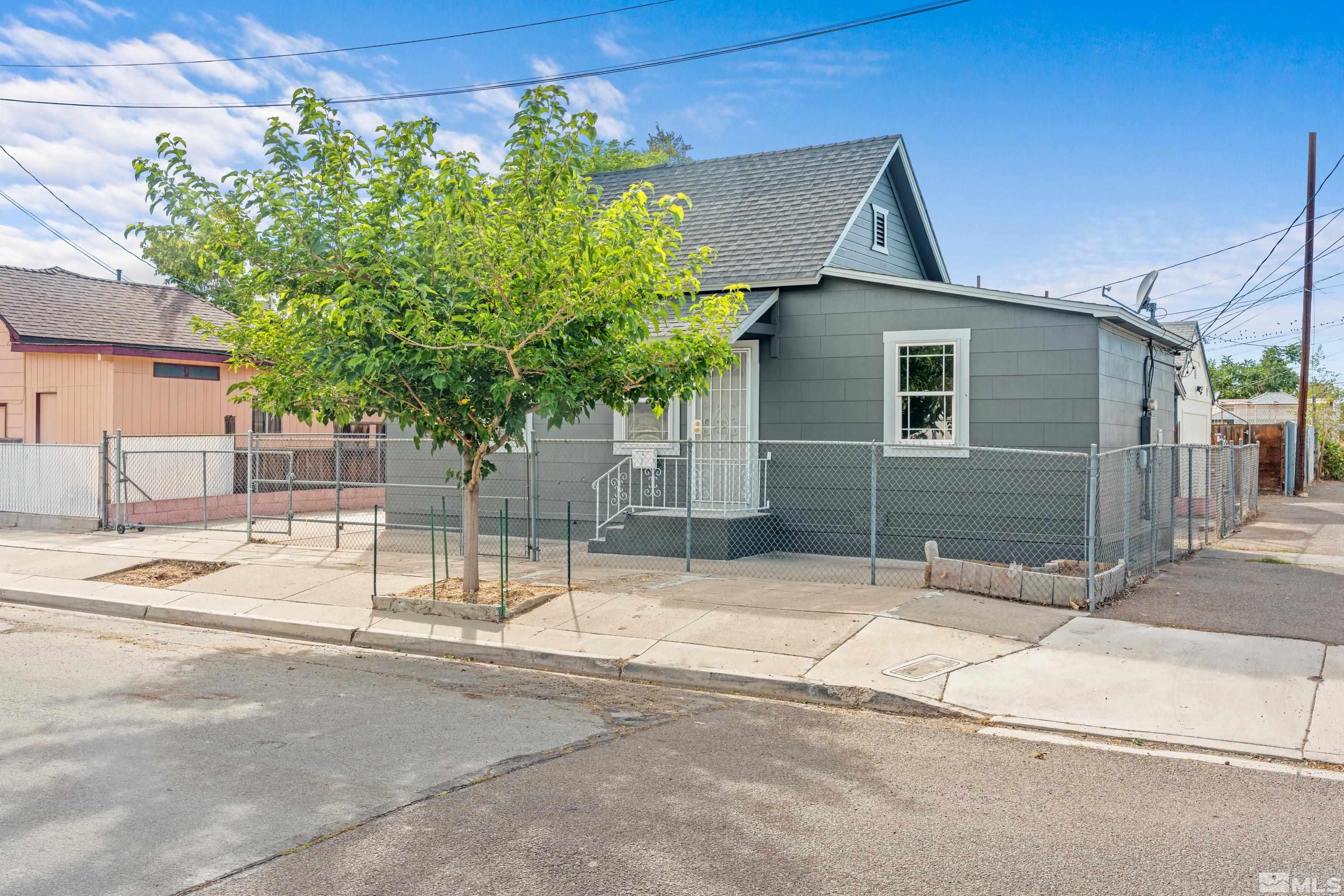 517 St