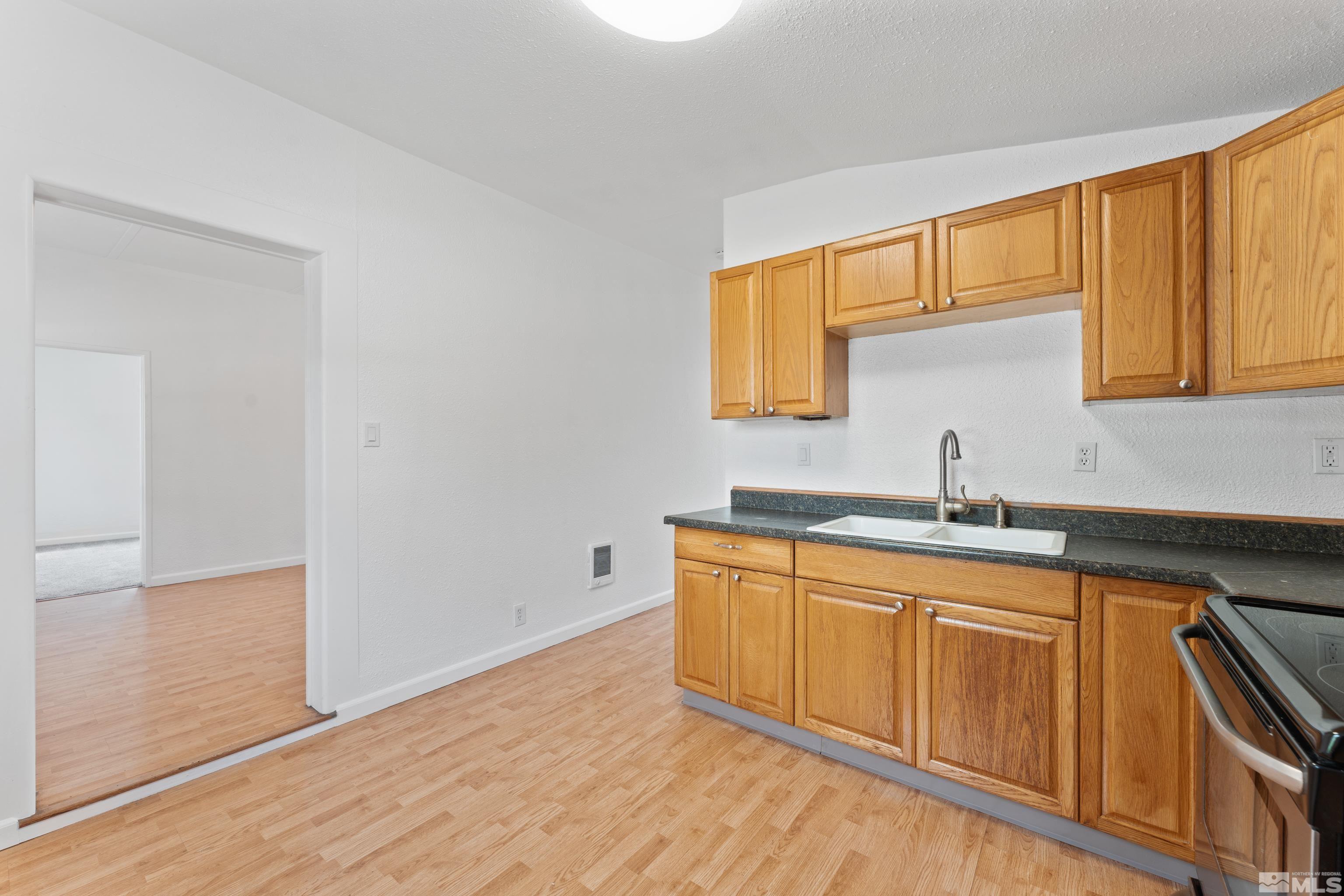 517 St