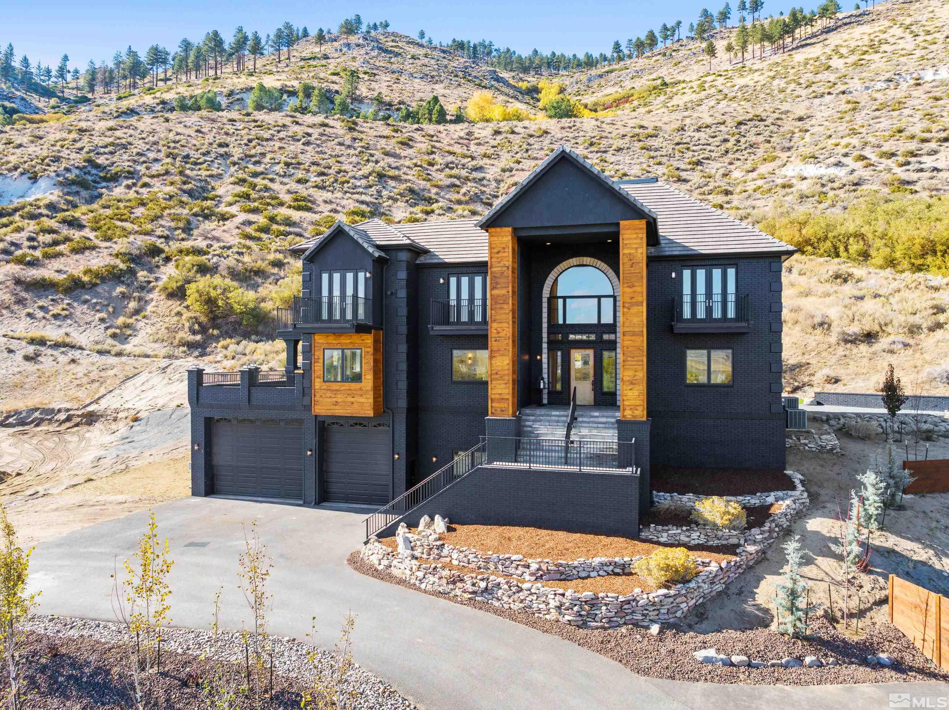 1436 Nichole Way