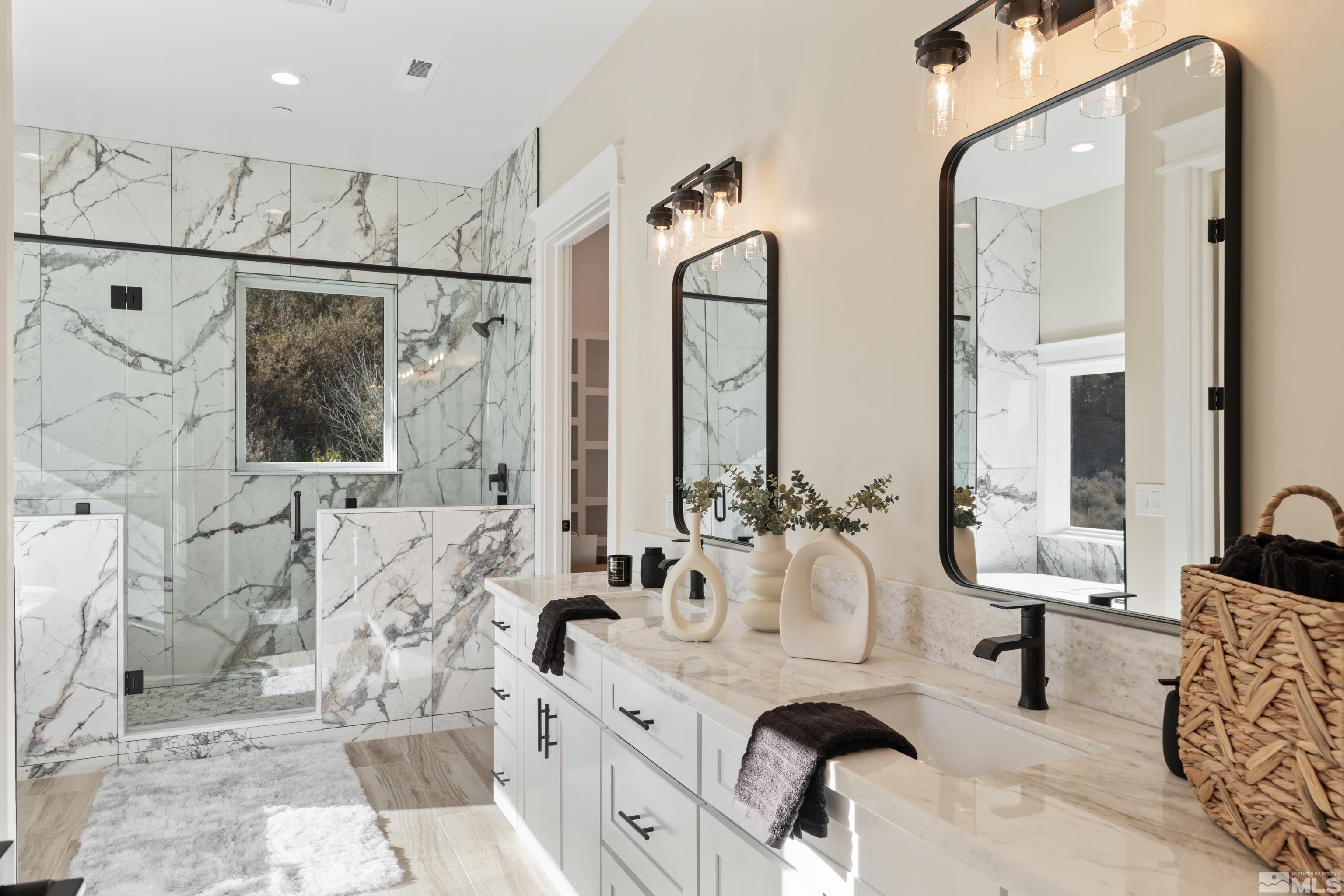 1436 Nichole Way