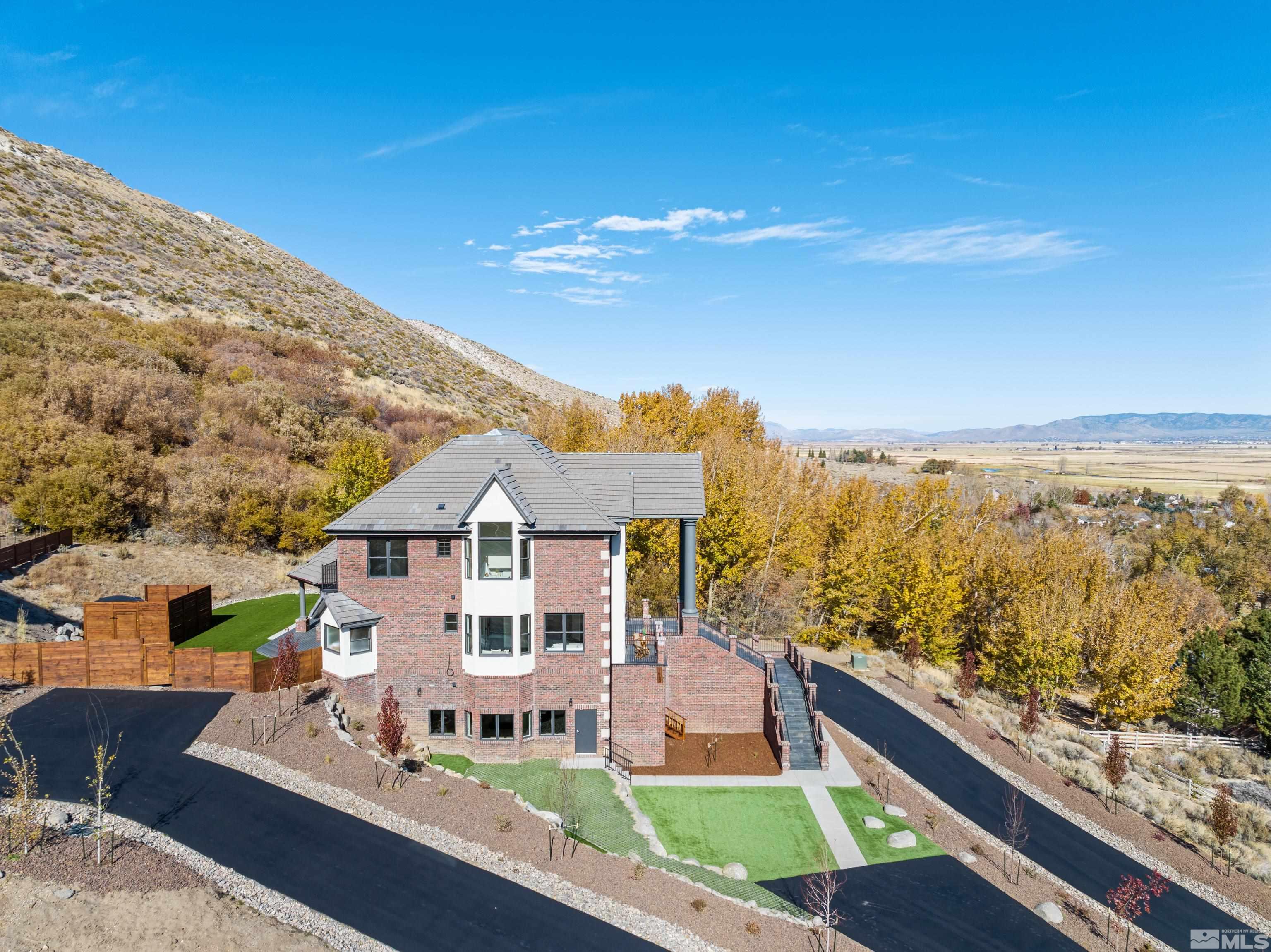 1440 Nichole Way