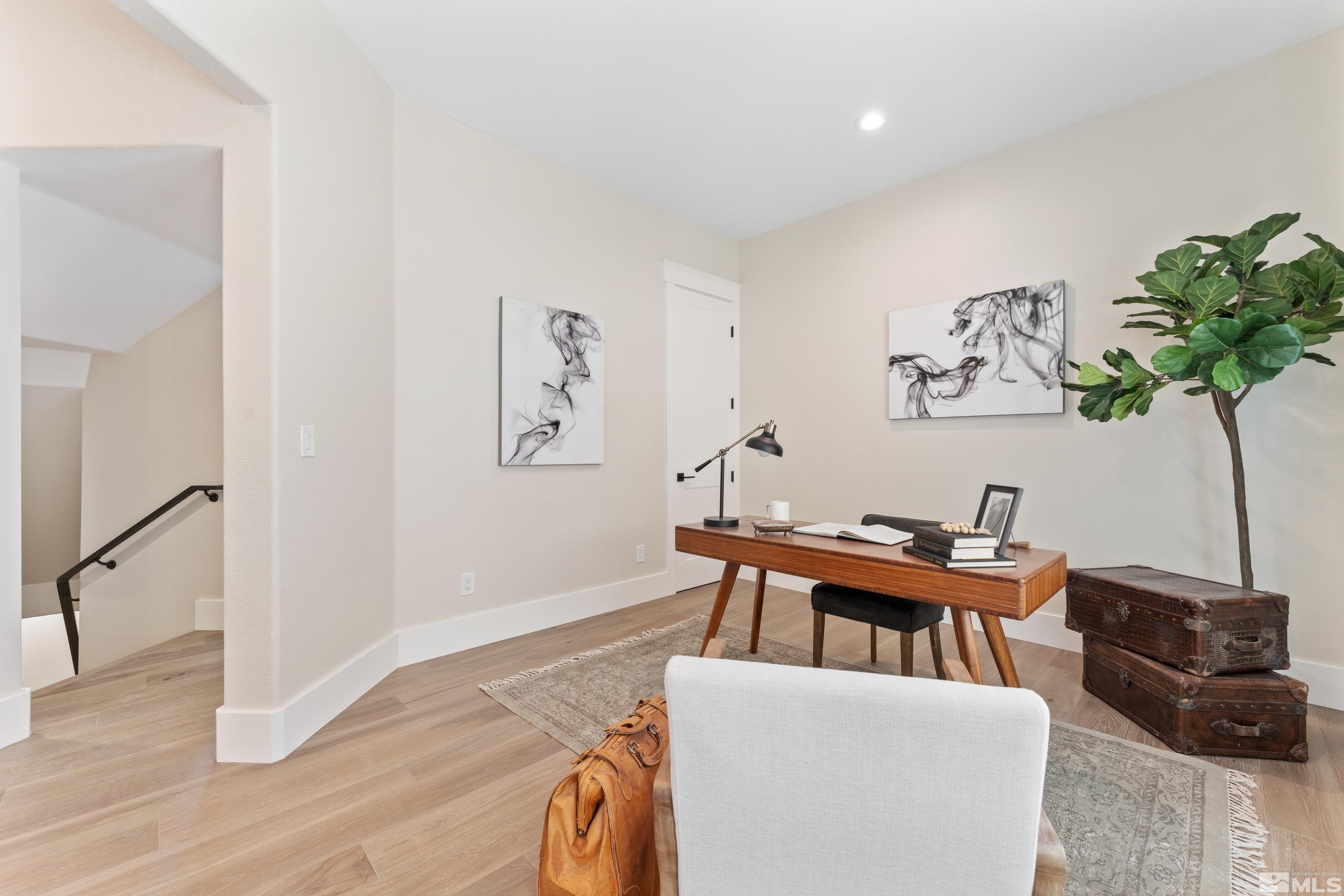 1440 Nichole Way