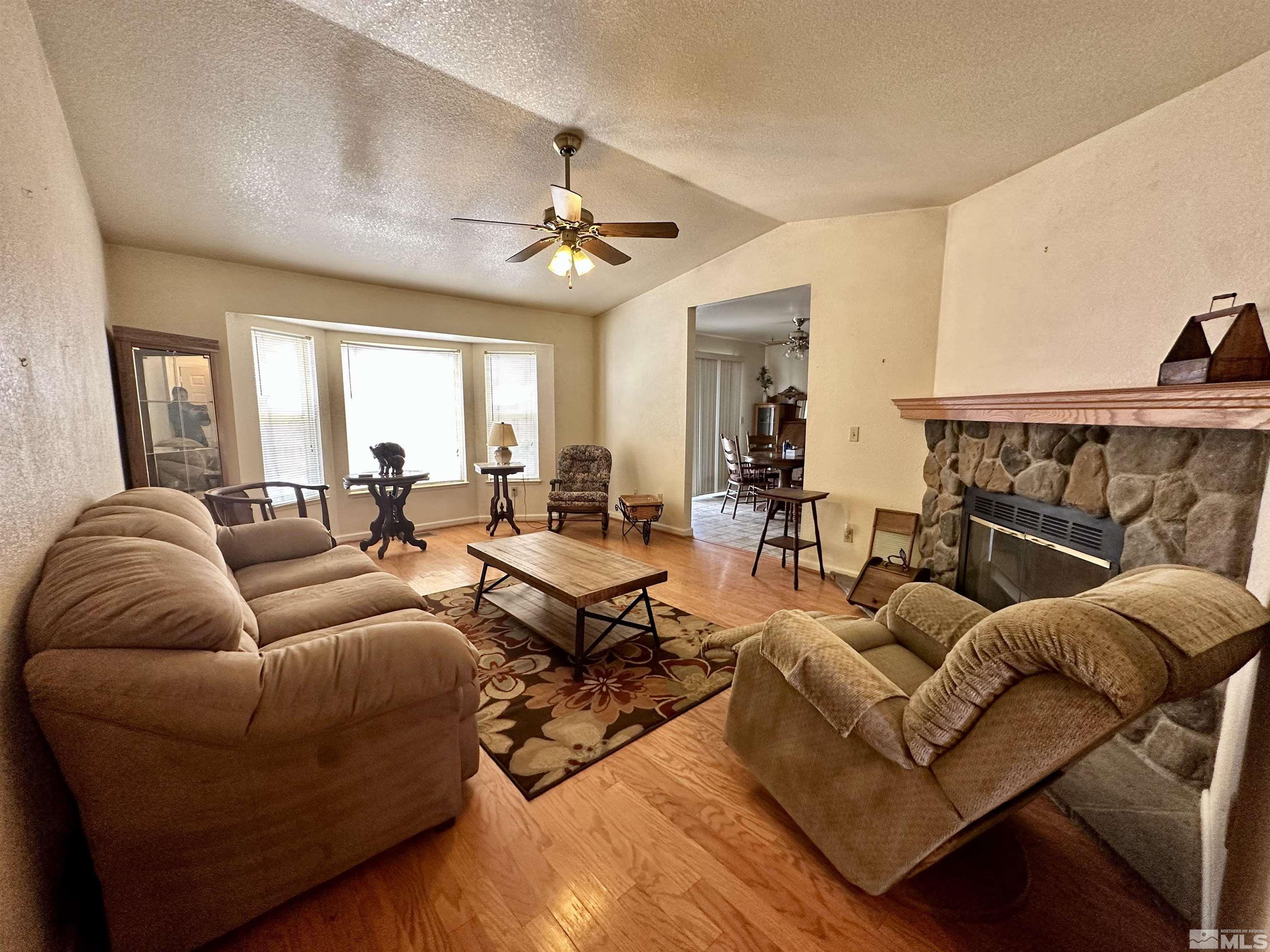 124 N Pointe Circle