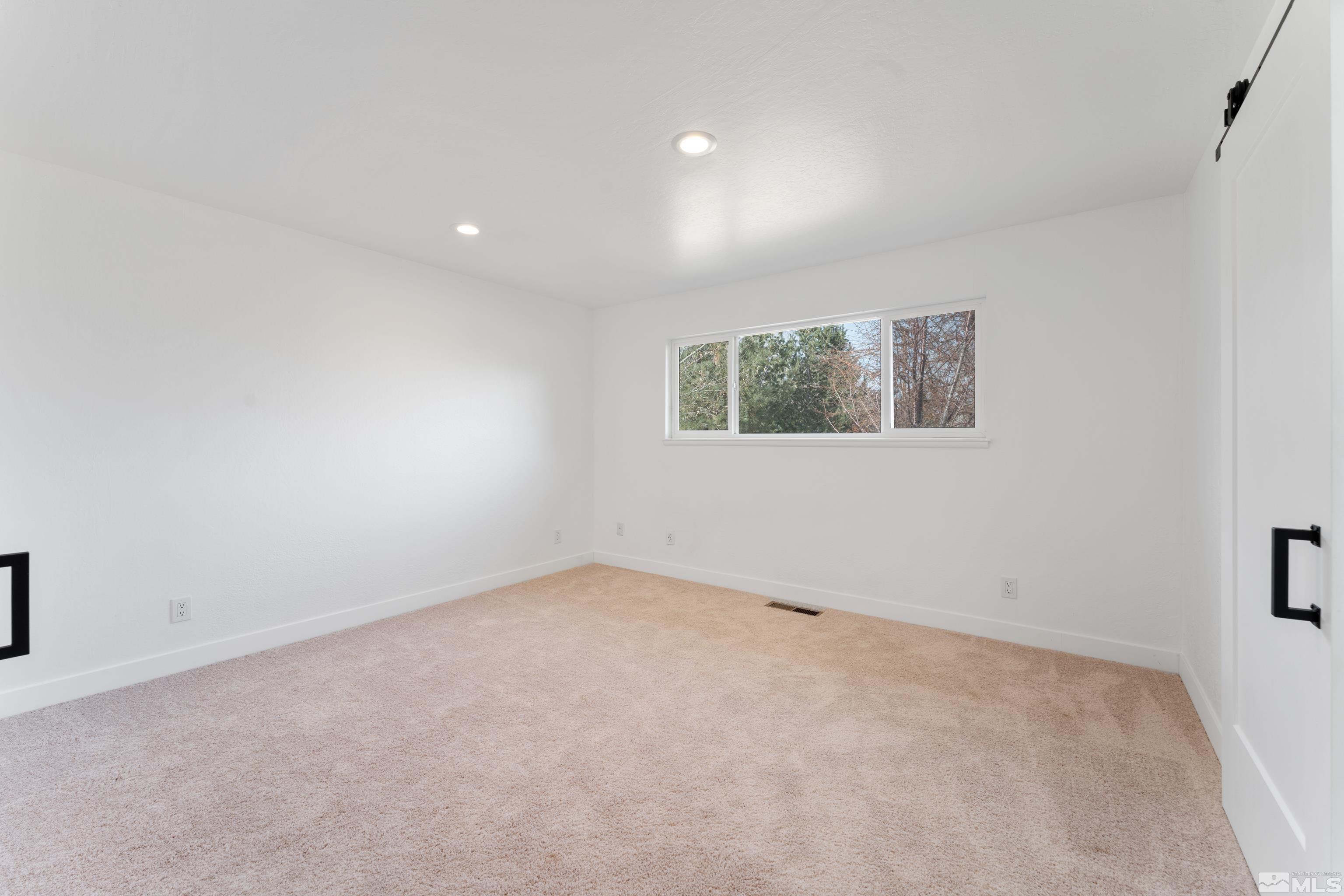 1460 Glenwood Drive