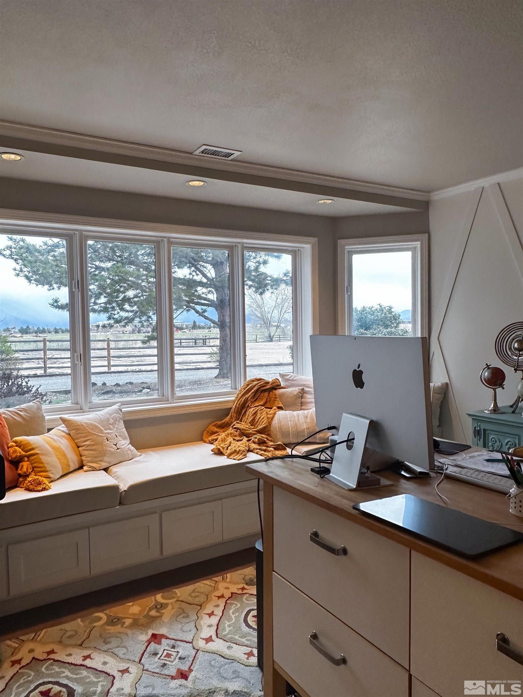 1580 Long Bow Court