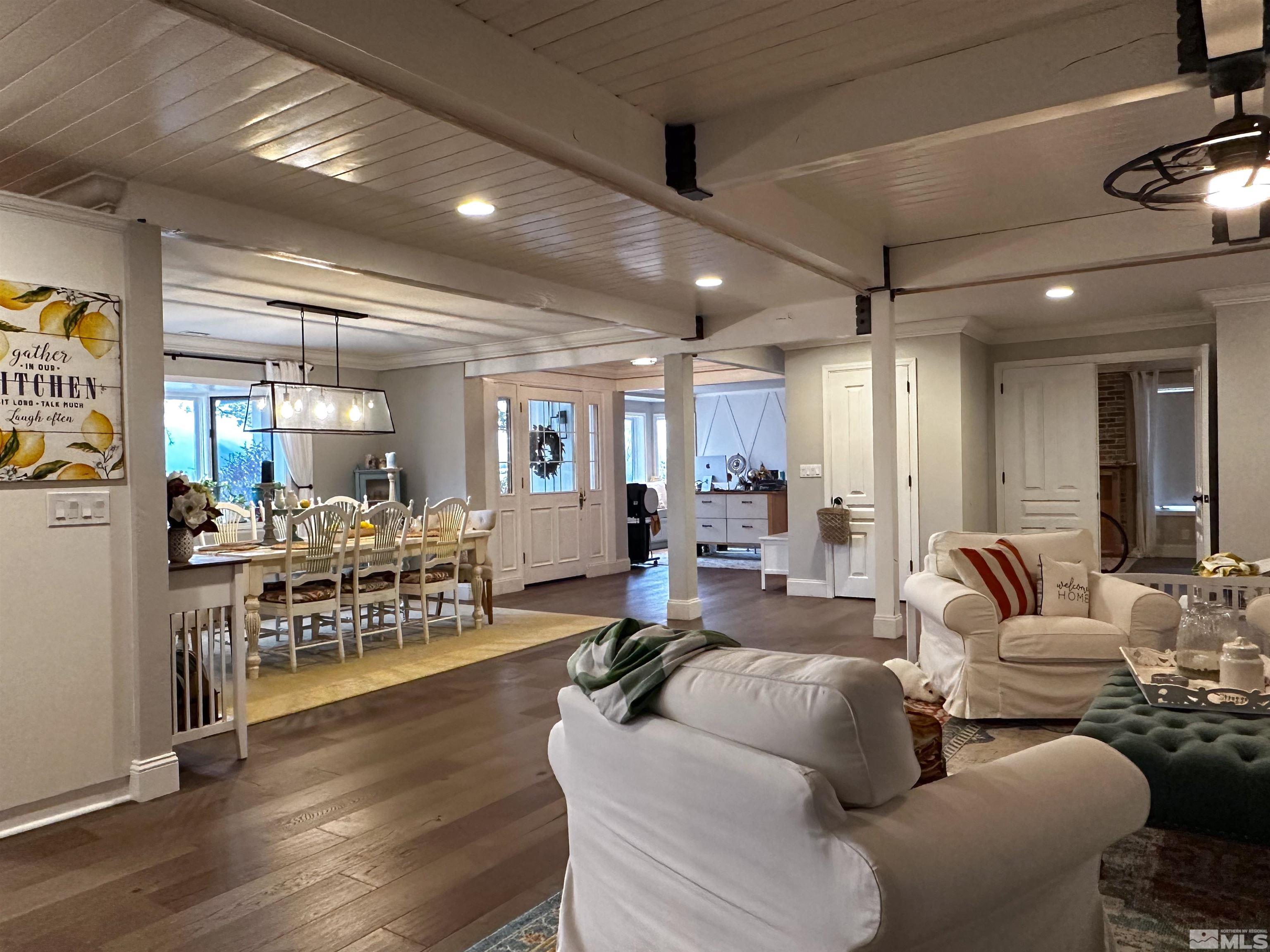 1580 Long Bow Court