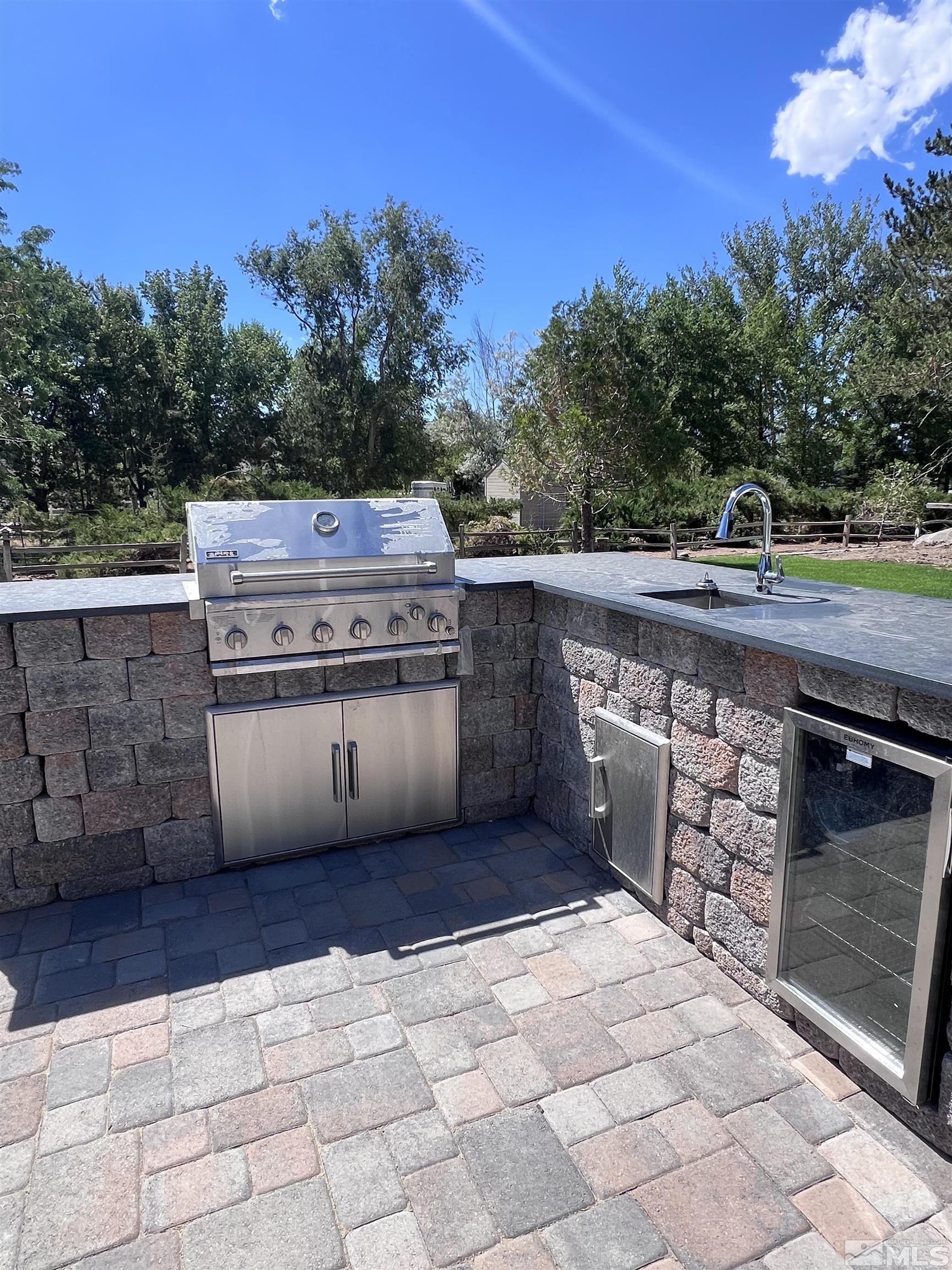 1462 Butterfly Lane