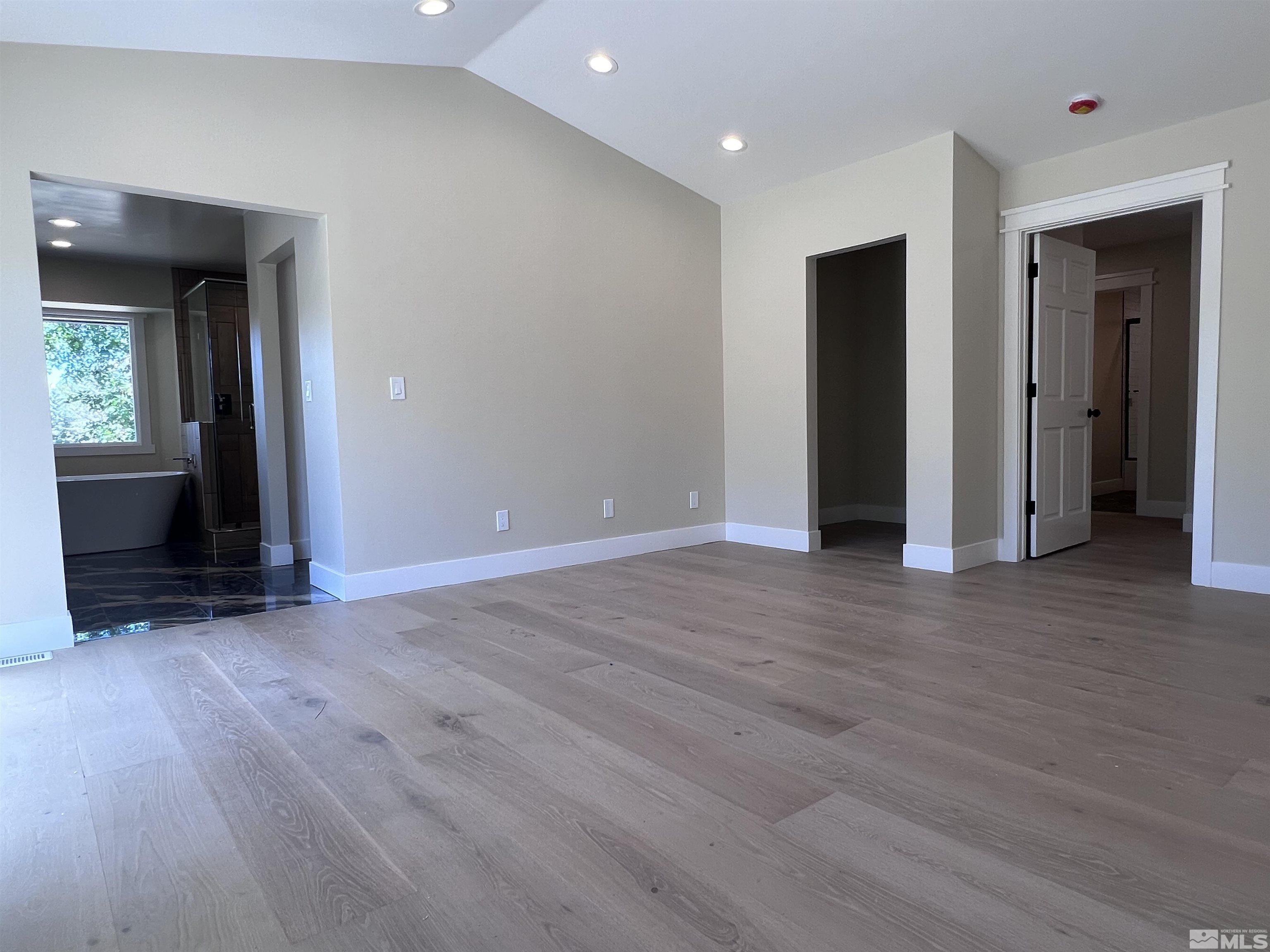 1462 Butterfly Lane