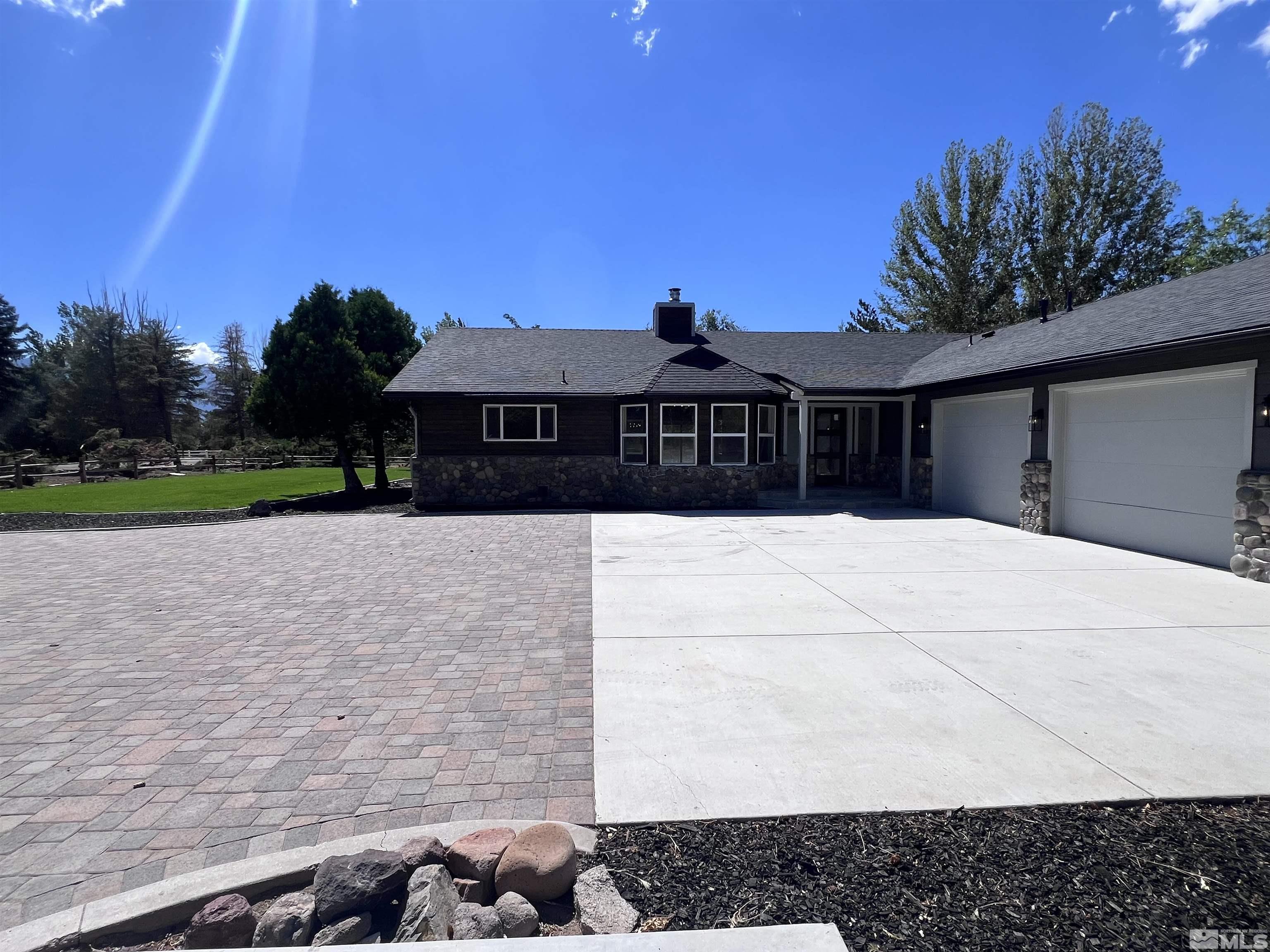 1462 Butterfly Lane
