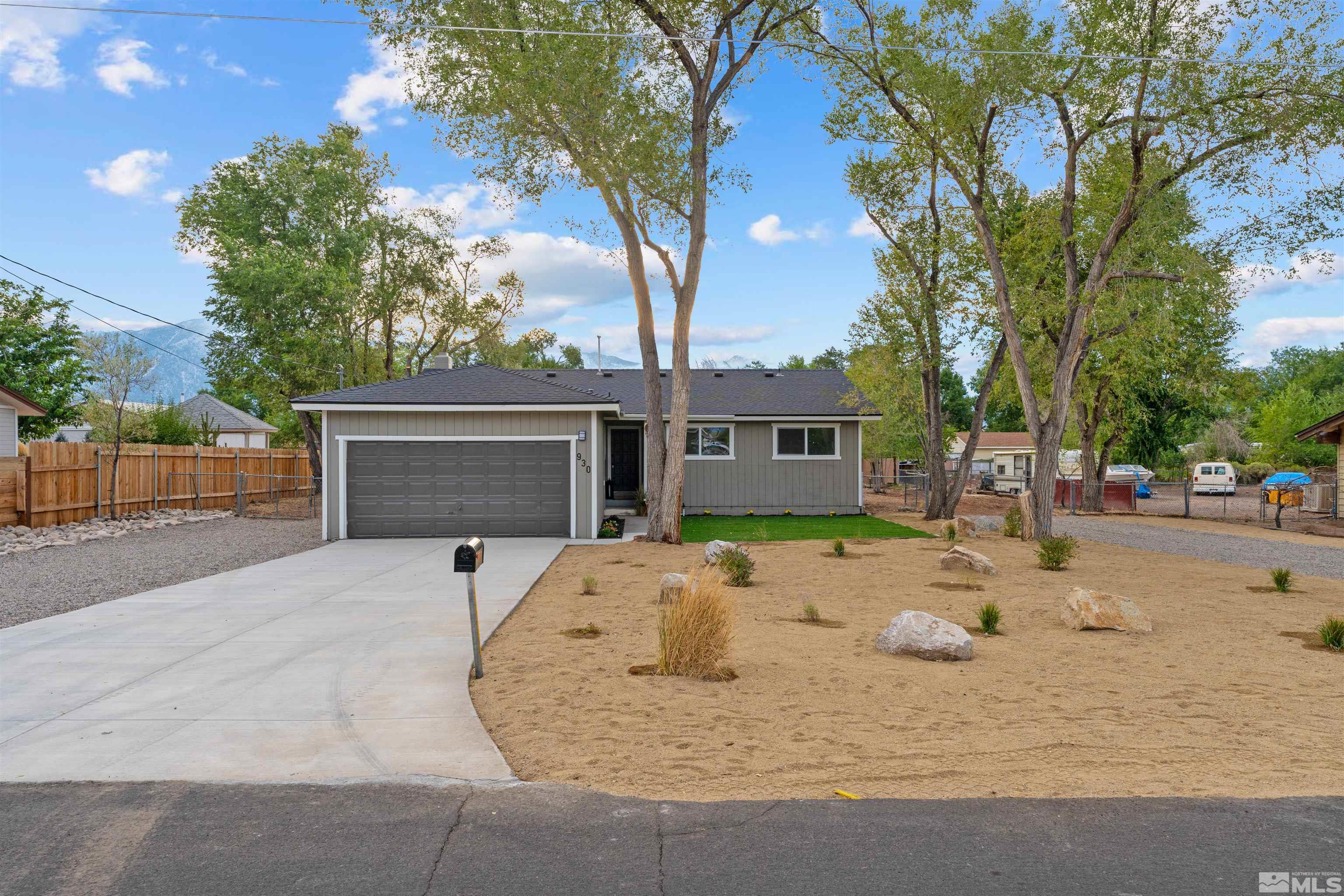 930 Dean Drive
