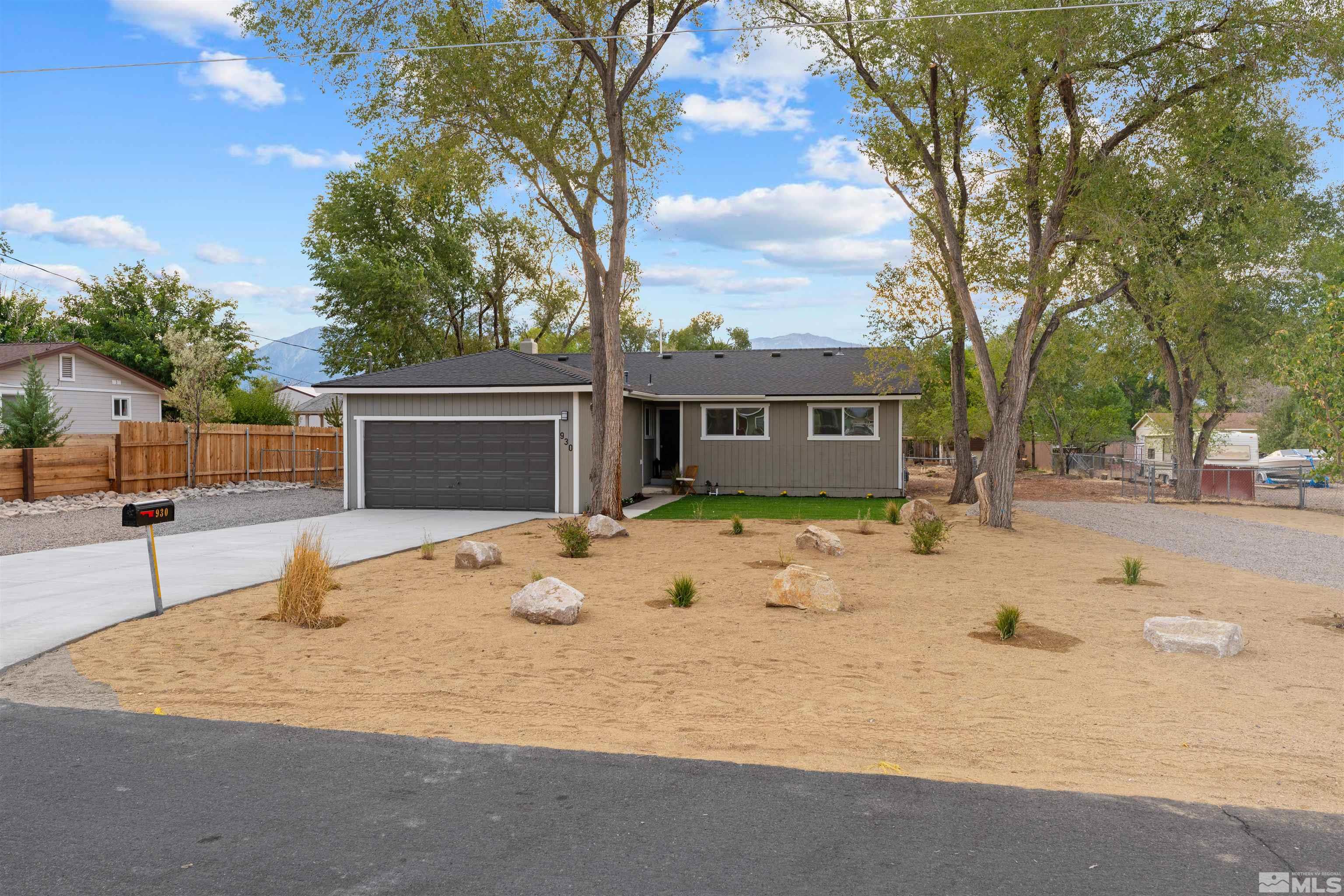 930 Dean Drive