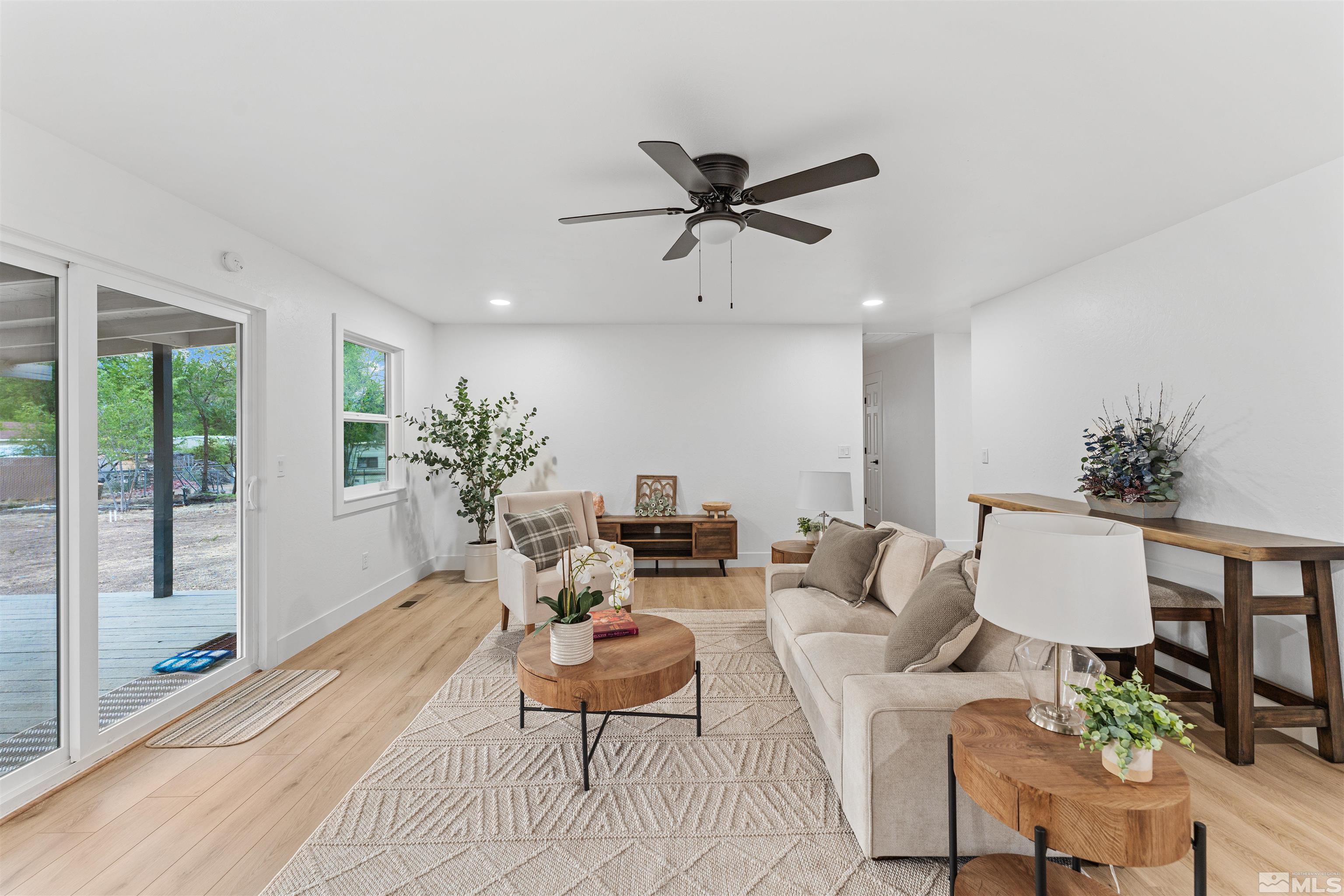 930 Dean Drive