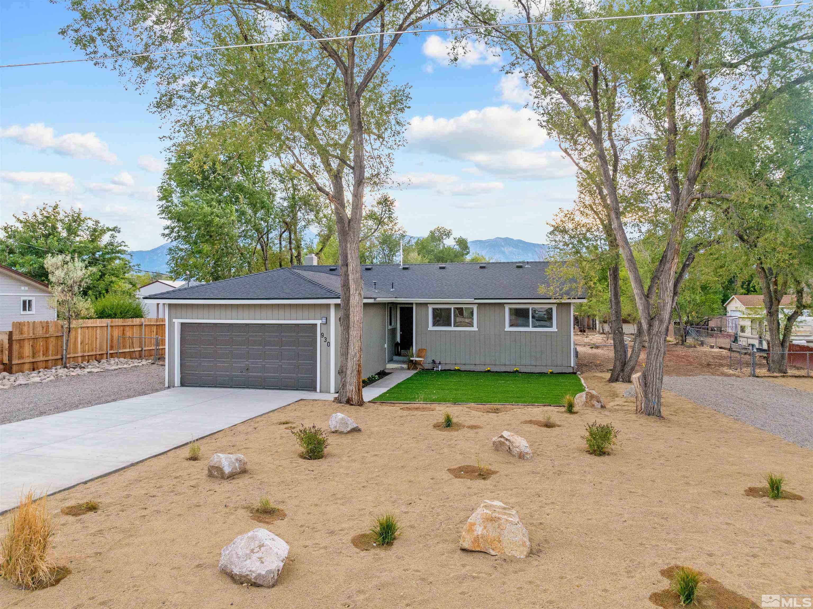 930 Dean Drive