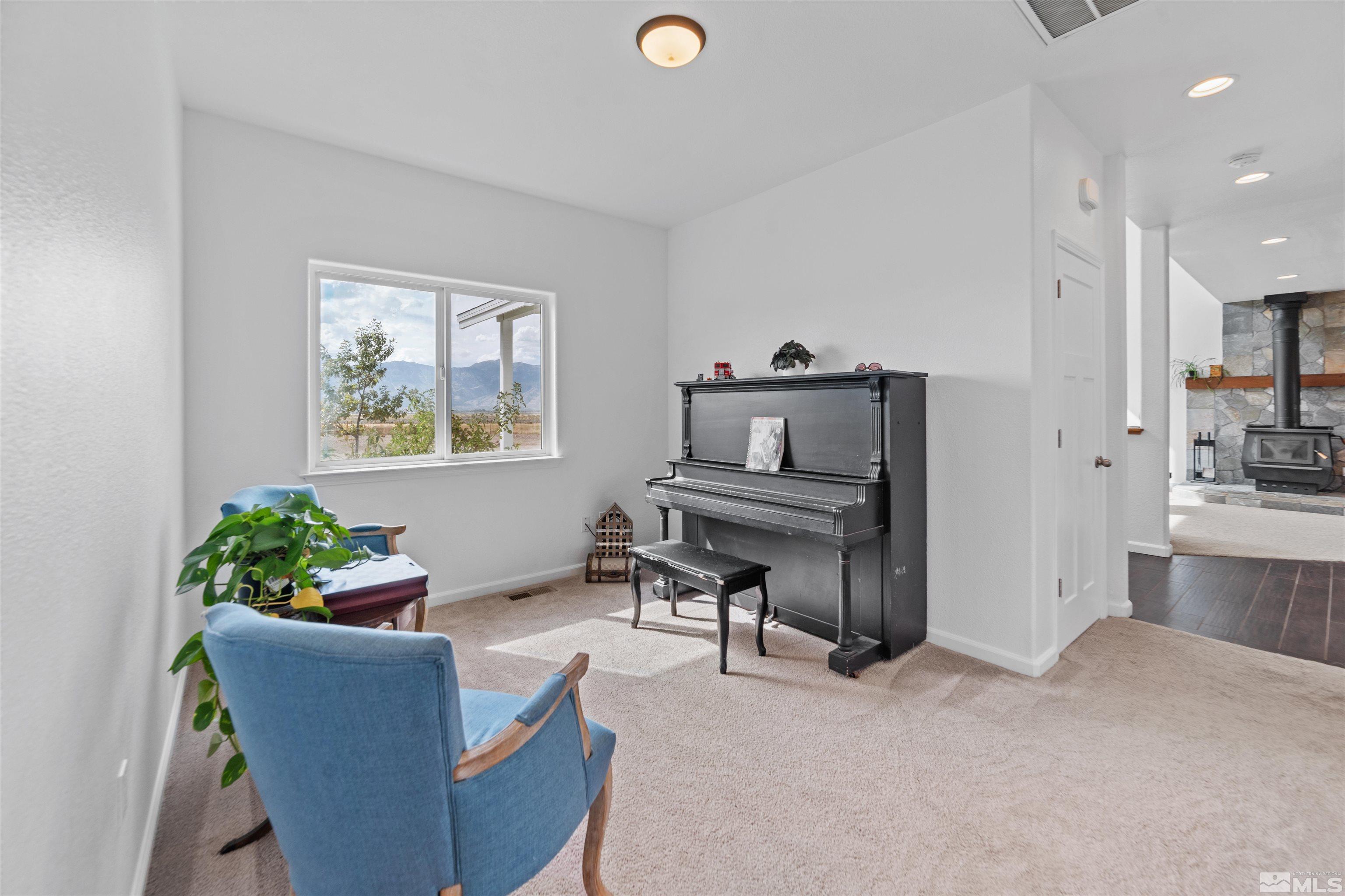 1723 Two Bell Lane