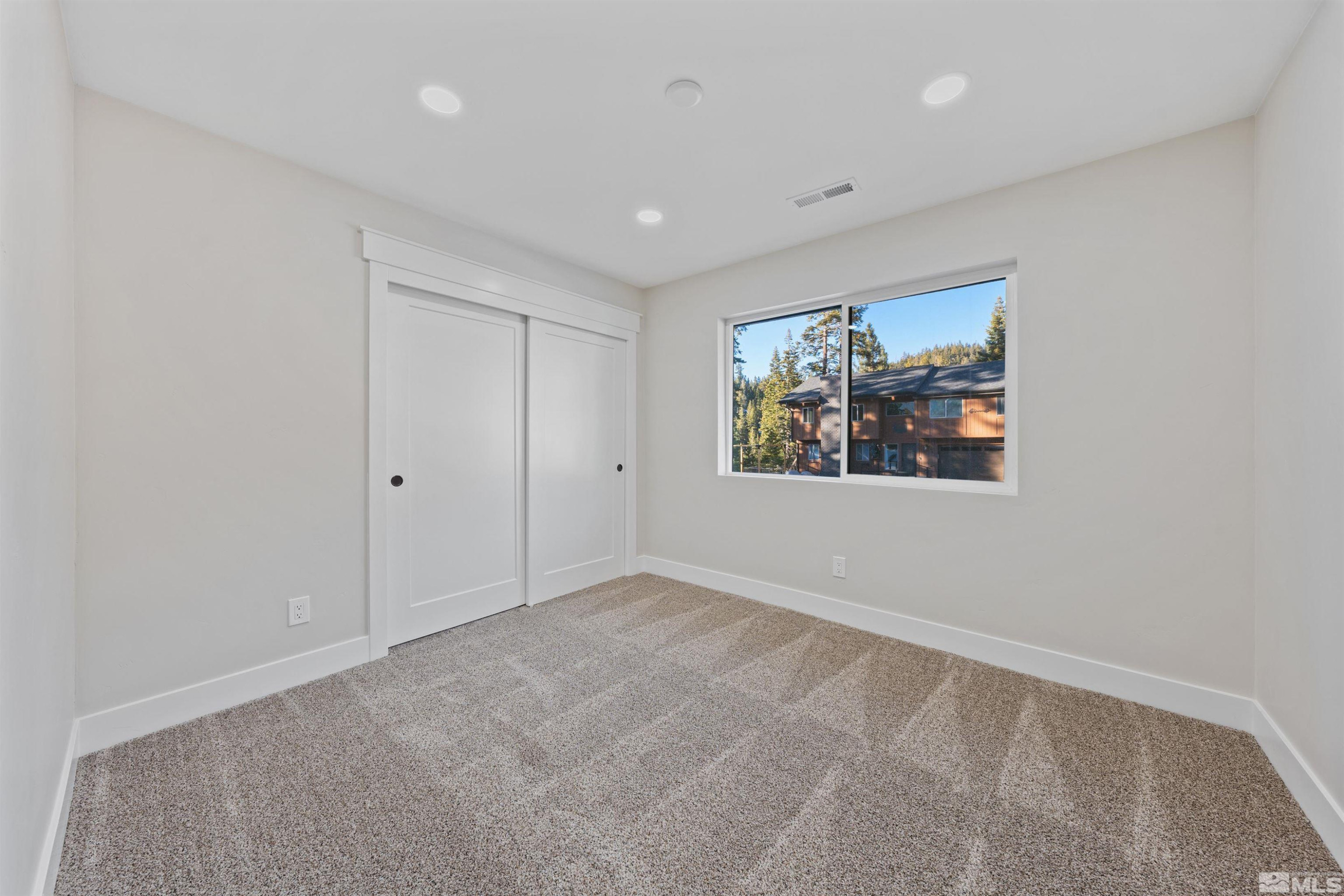 195 West Drive