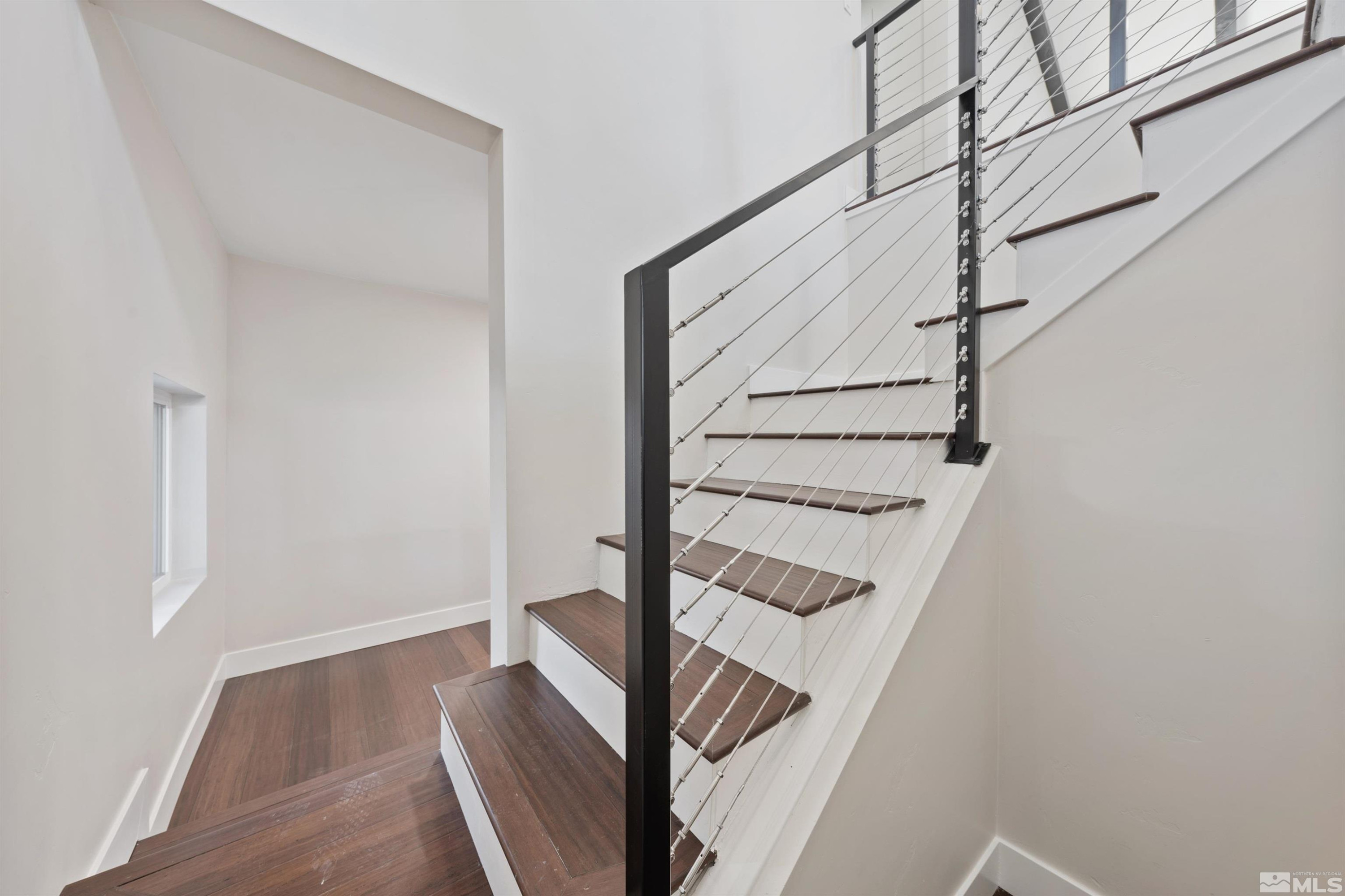 195 West Drive