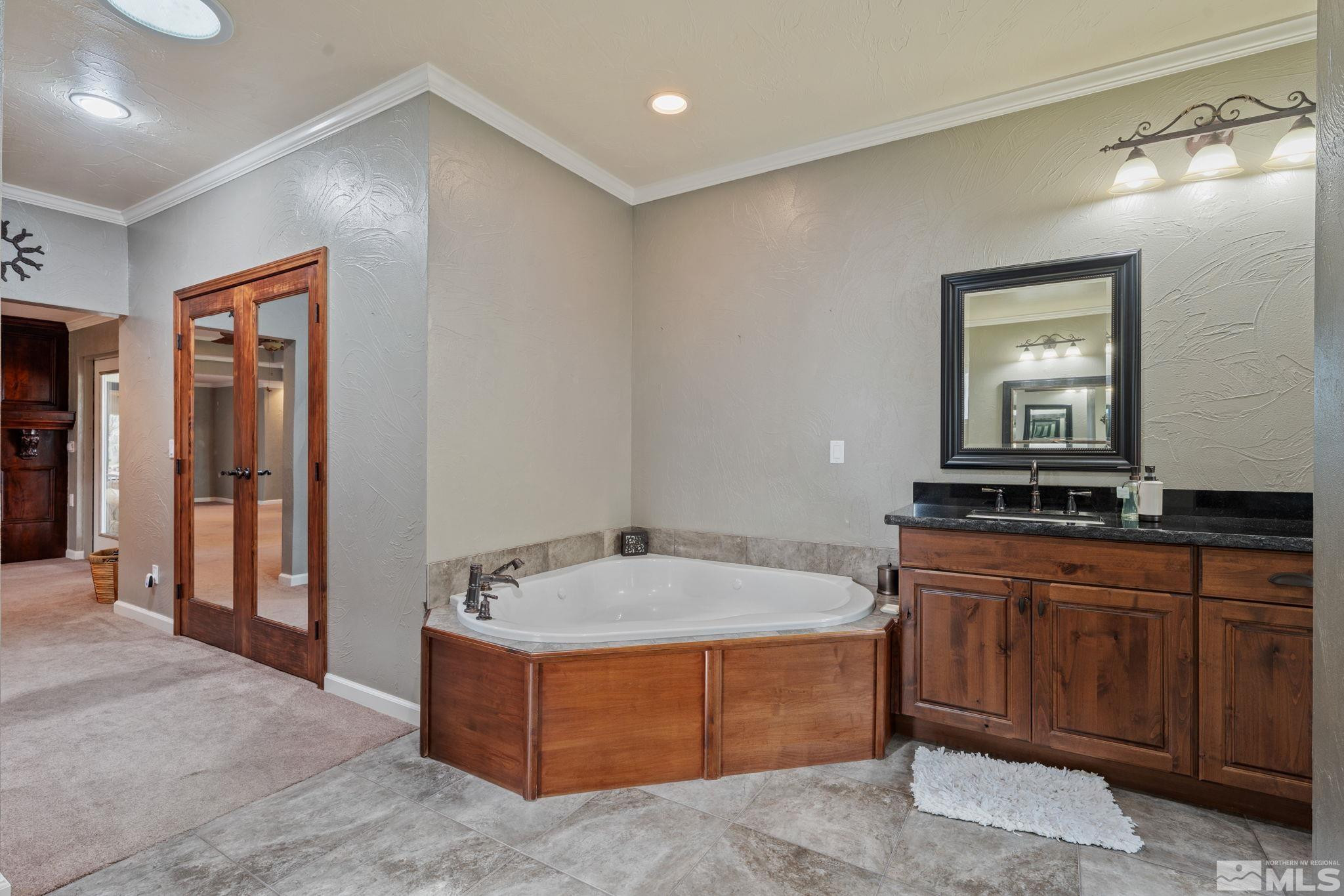 951 Riverview Drive
