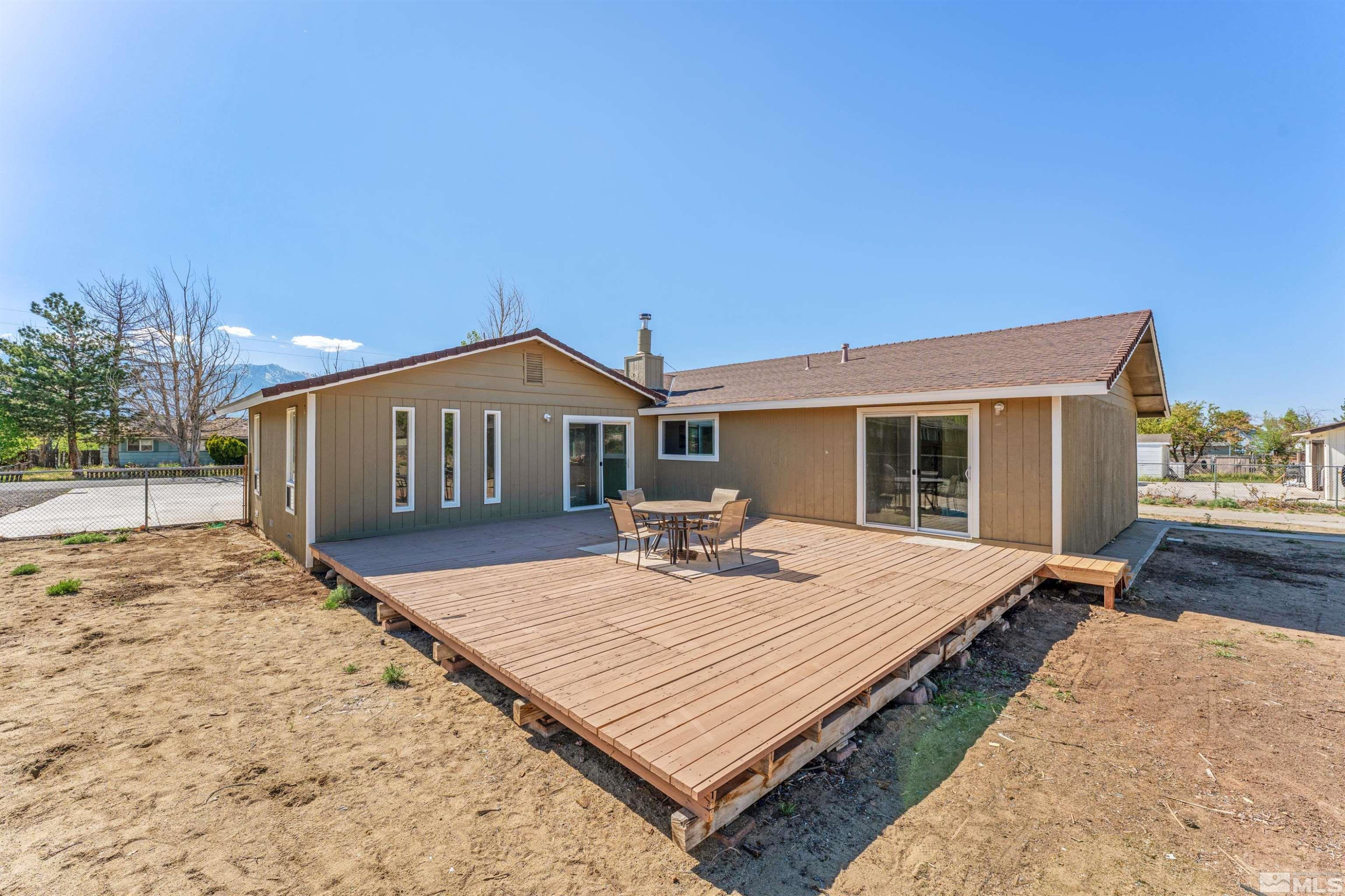 957 Arrowhead Drive