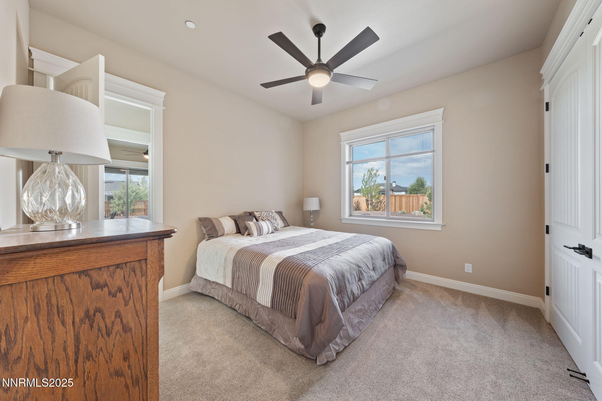 917 Rainshadow Way