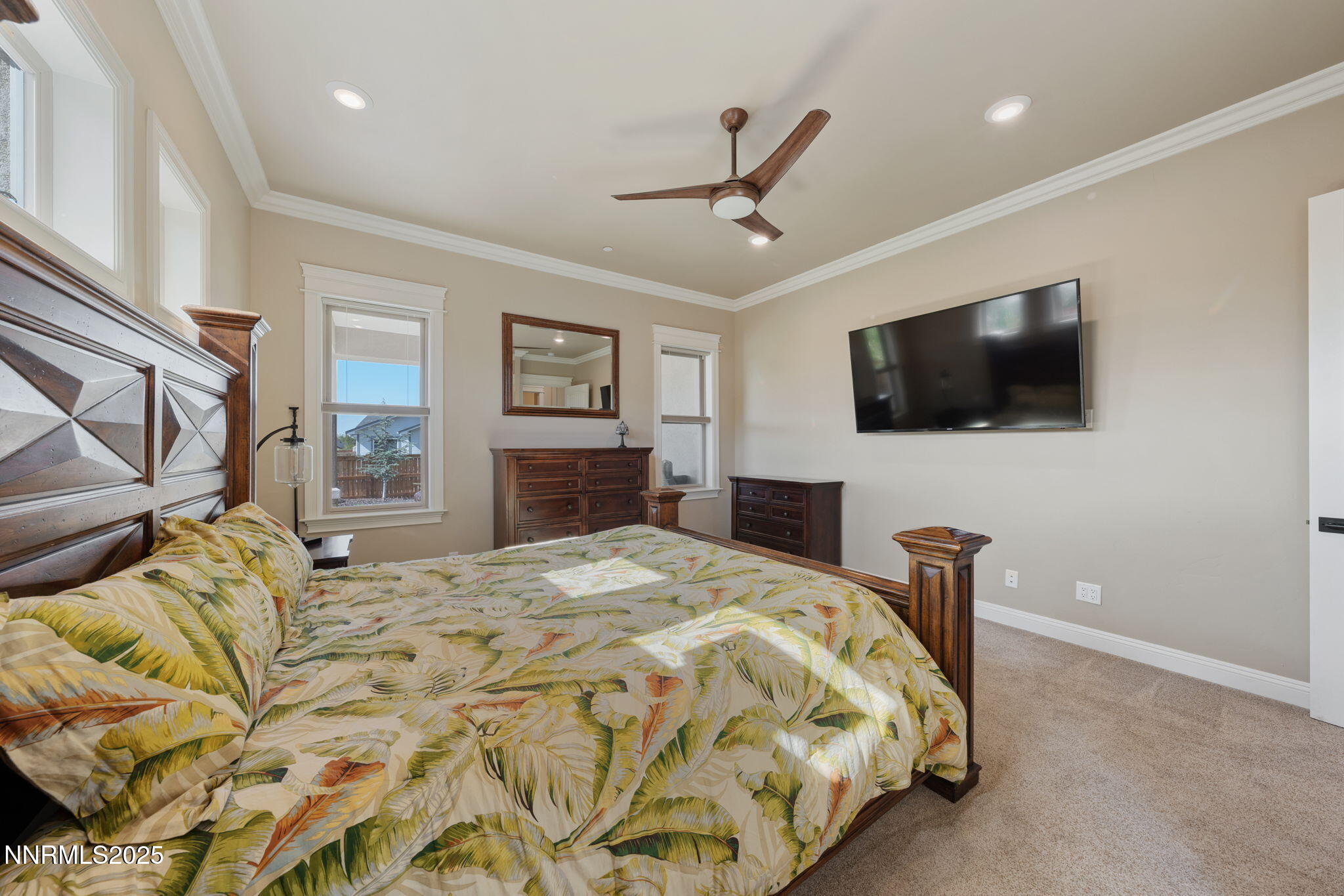 917 Rainshadow Way