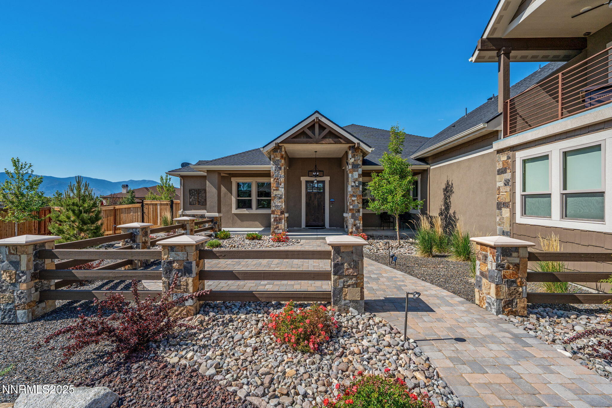 917 Rainshadow Way