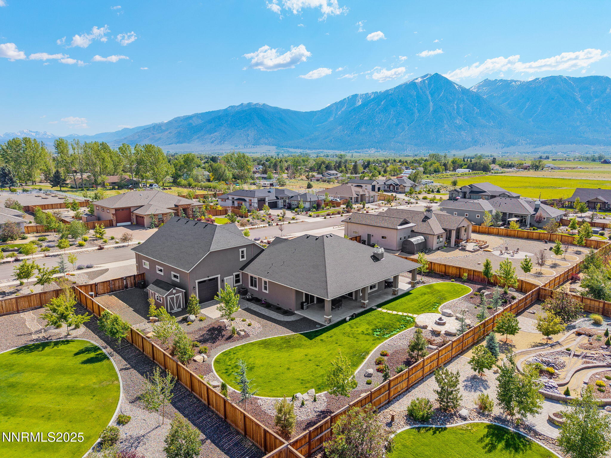 917 Rainshadow Way