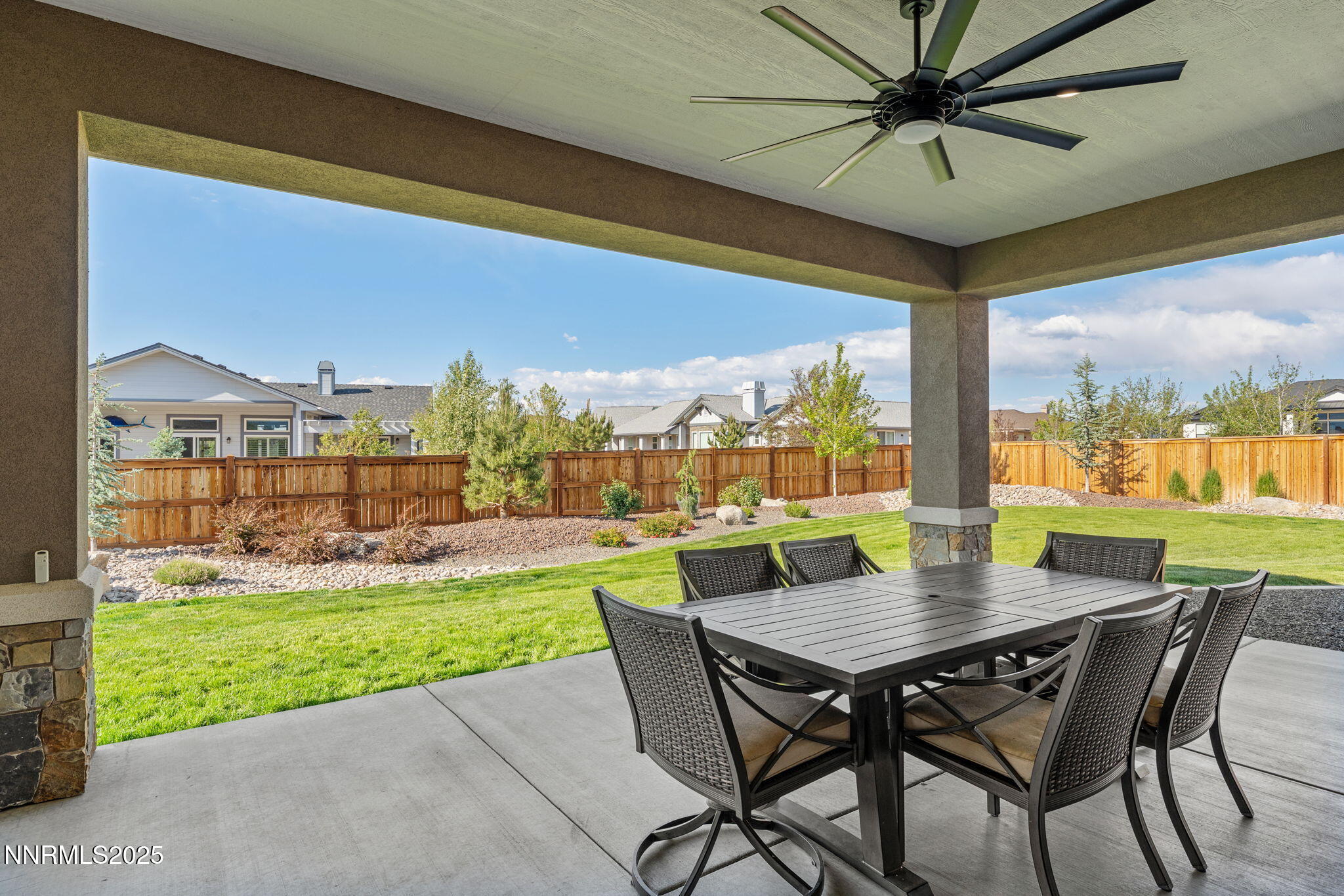 917 Rainshadow Way