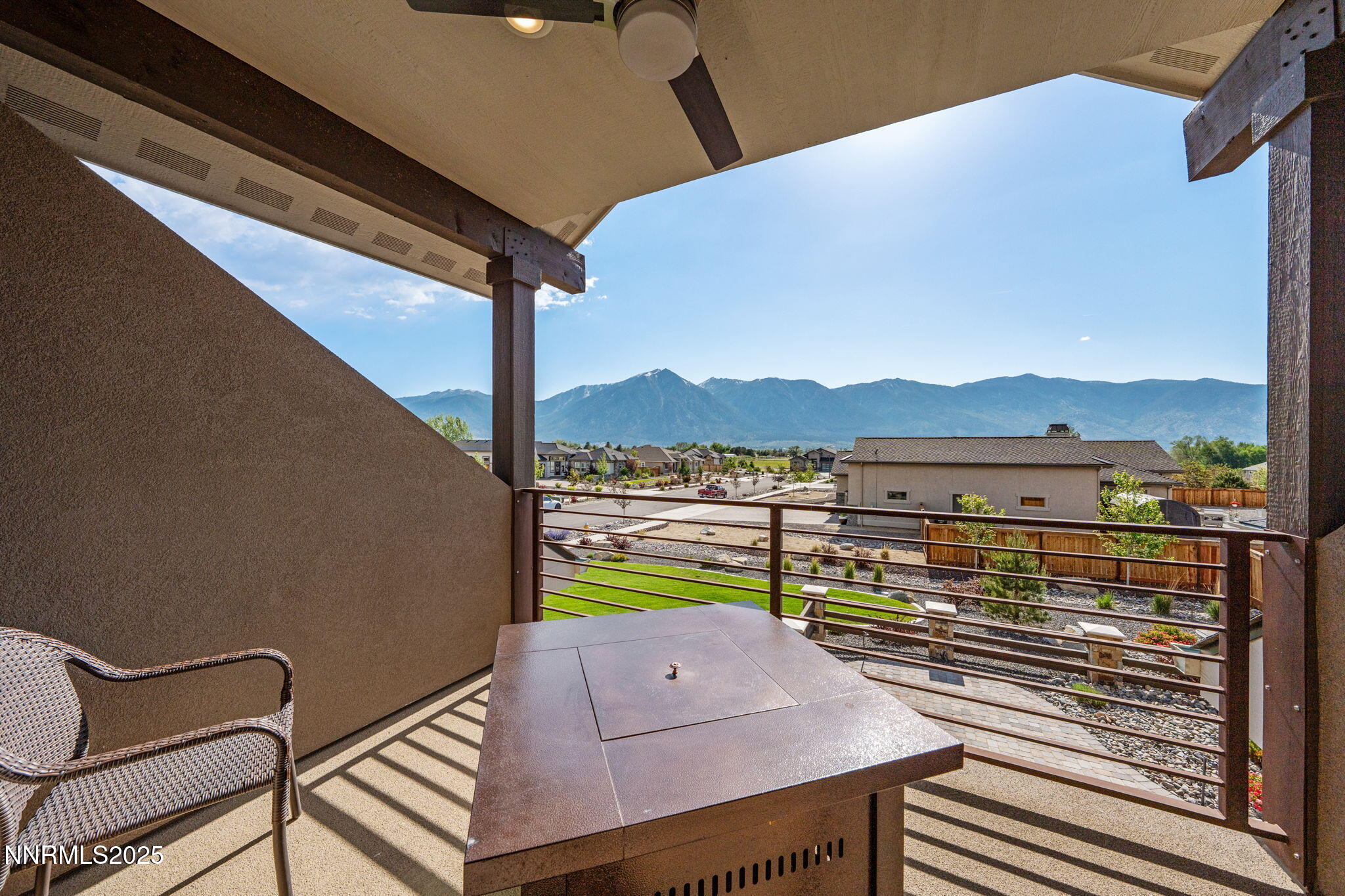 917 Rainshadow Way