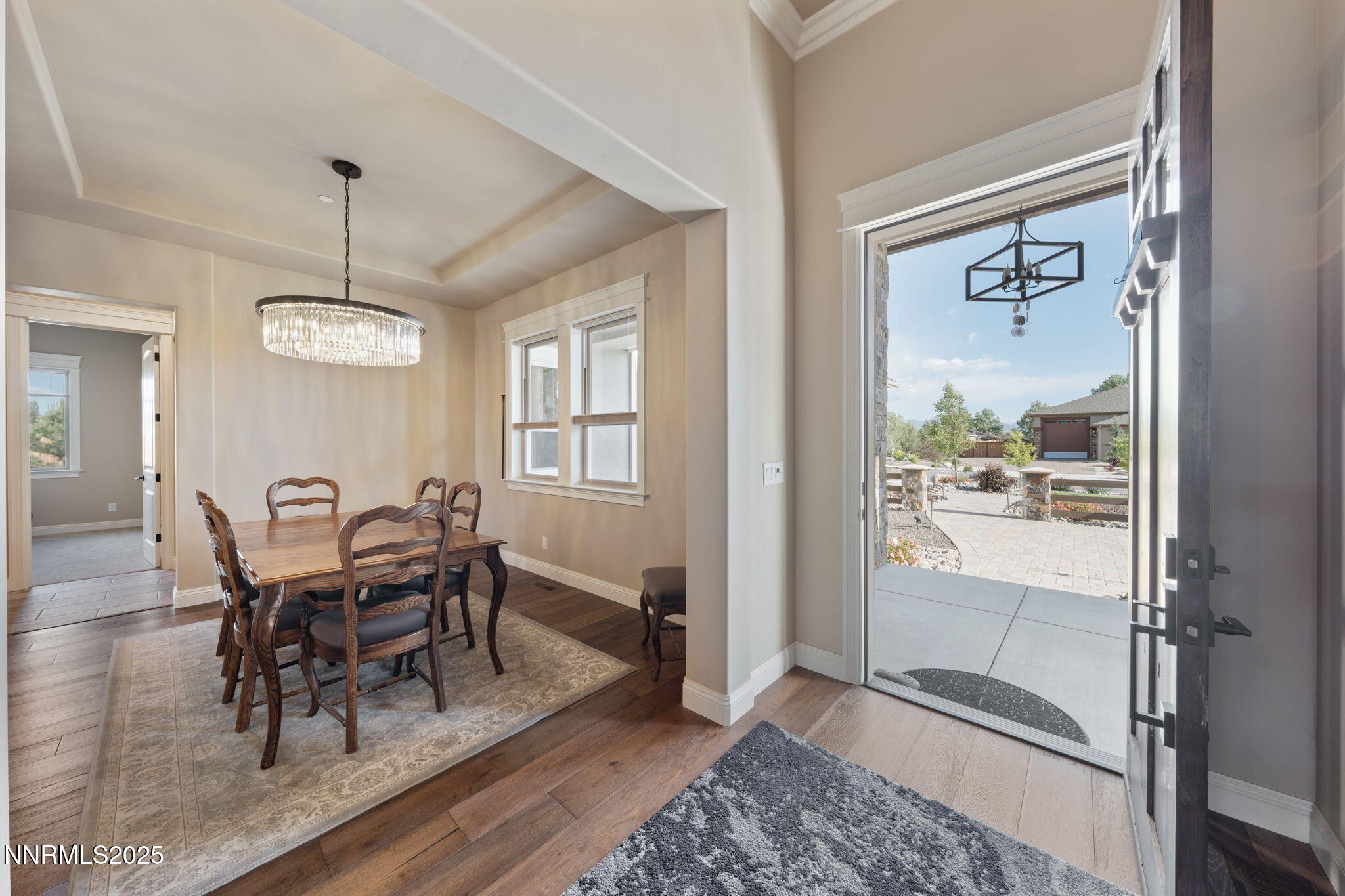 917 Rainshadow Way