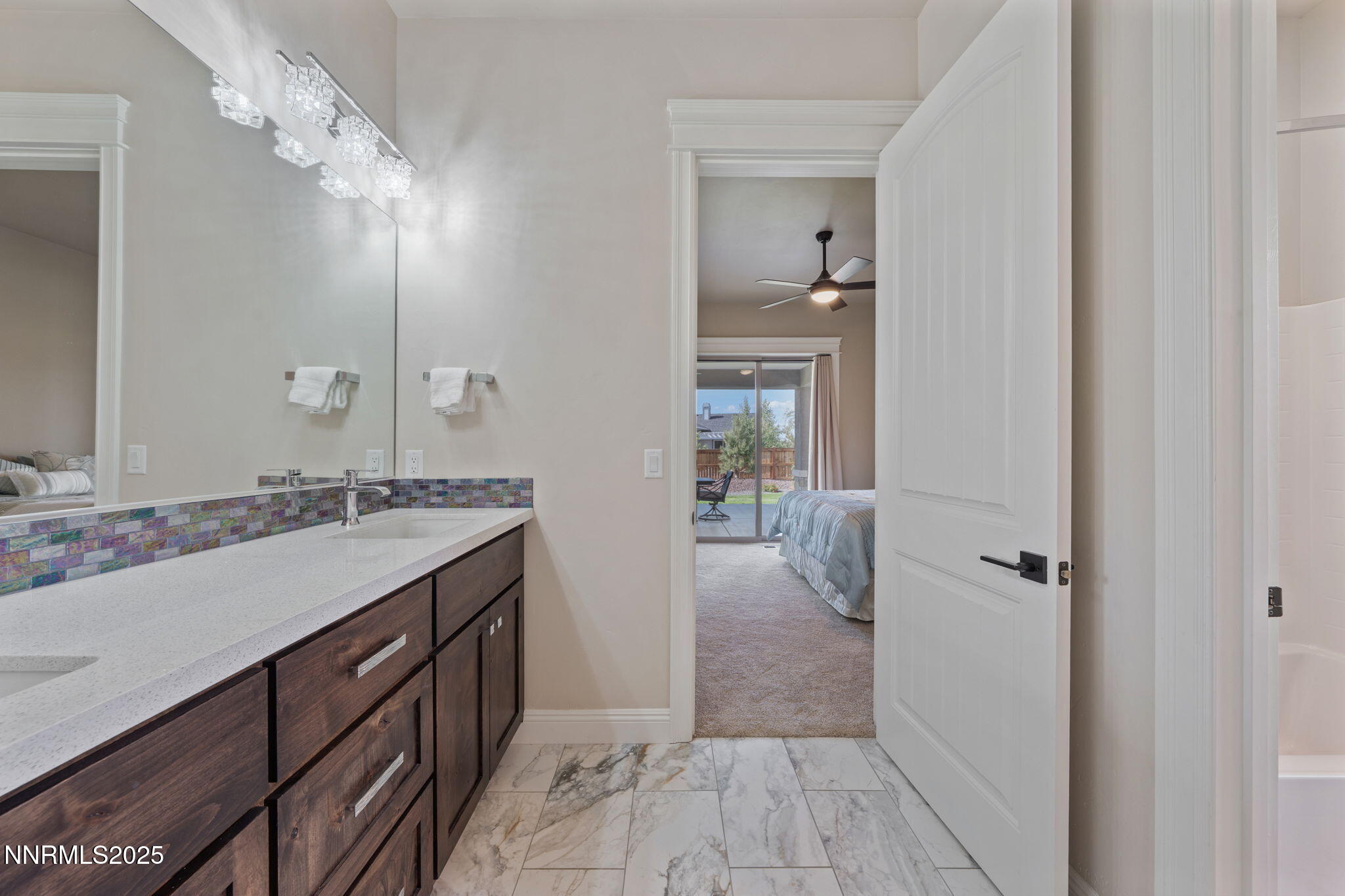 917 Rainshadow Way