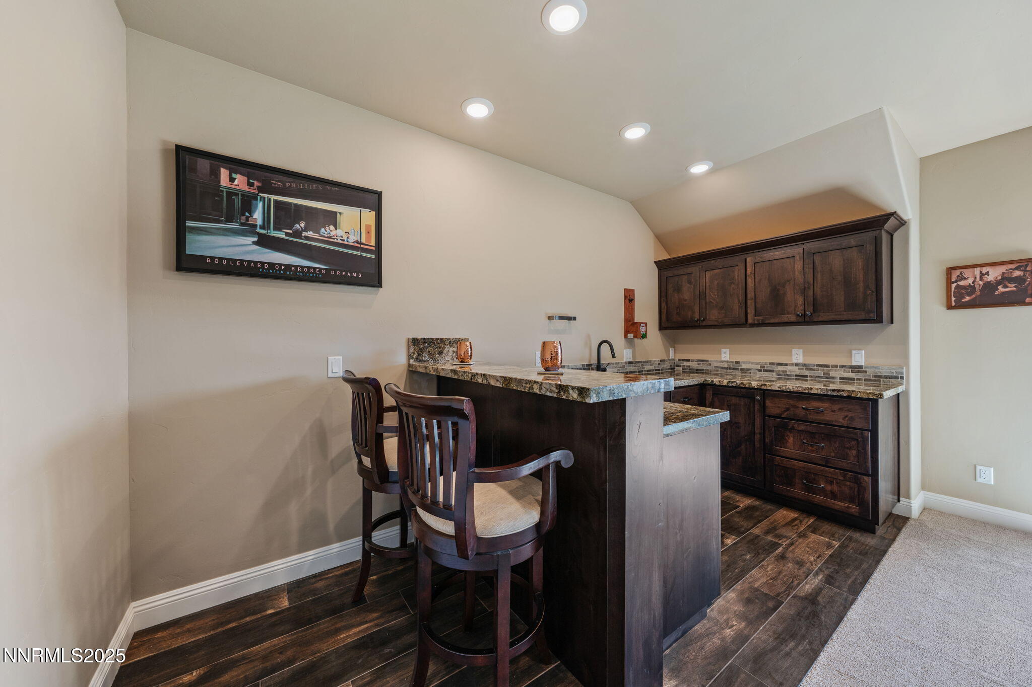 917 Rainshadow Way