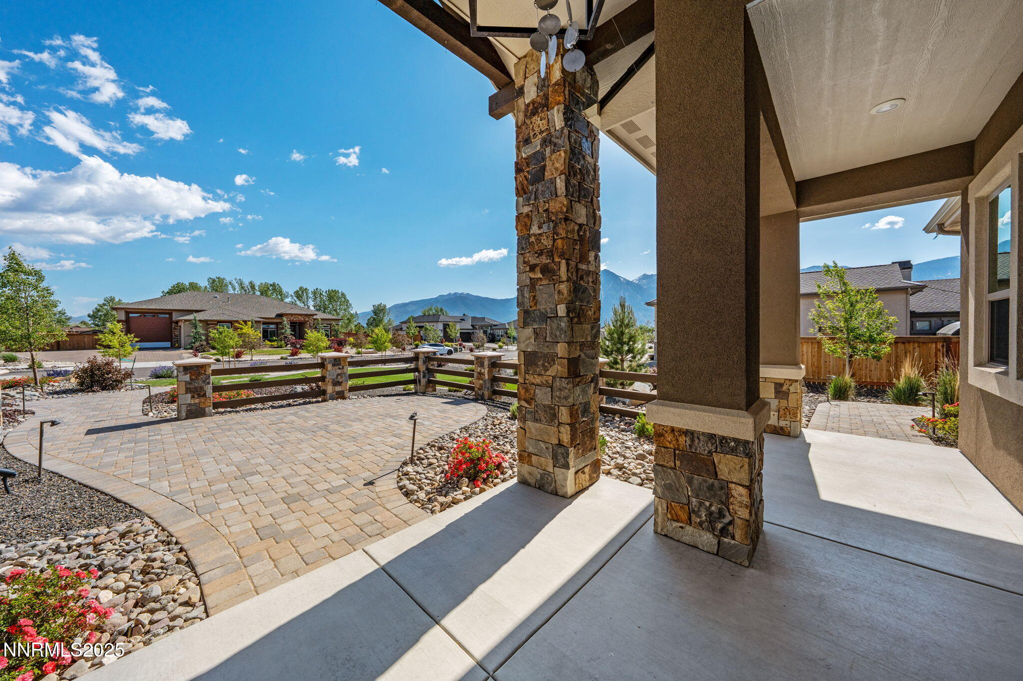 917 Rainshadow Way
