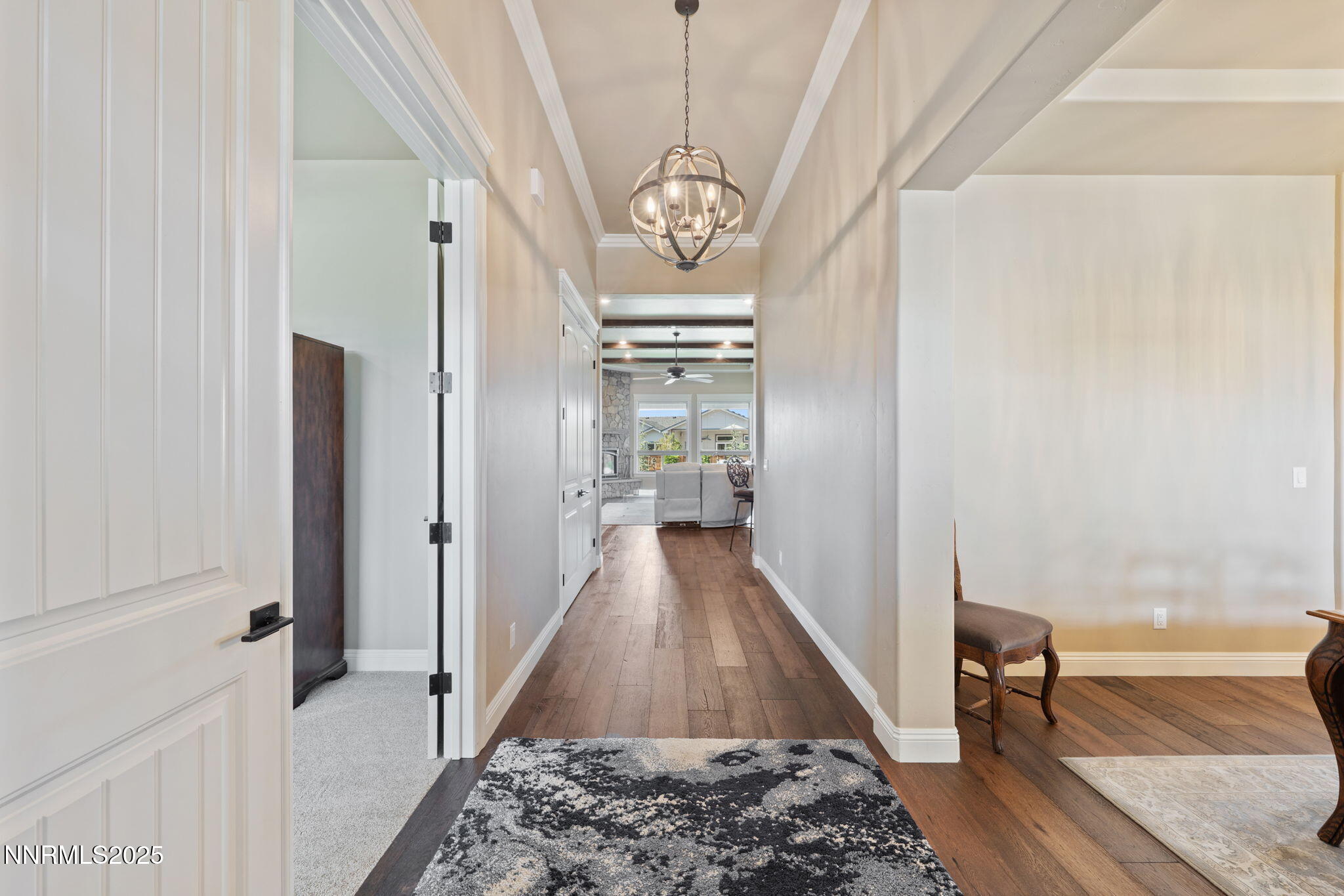 917 Rainshadow Way